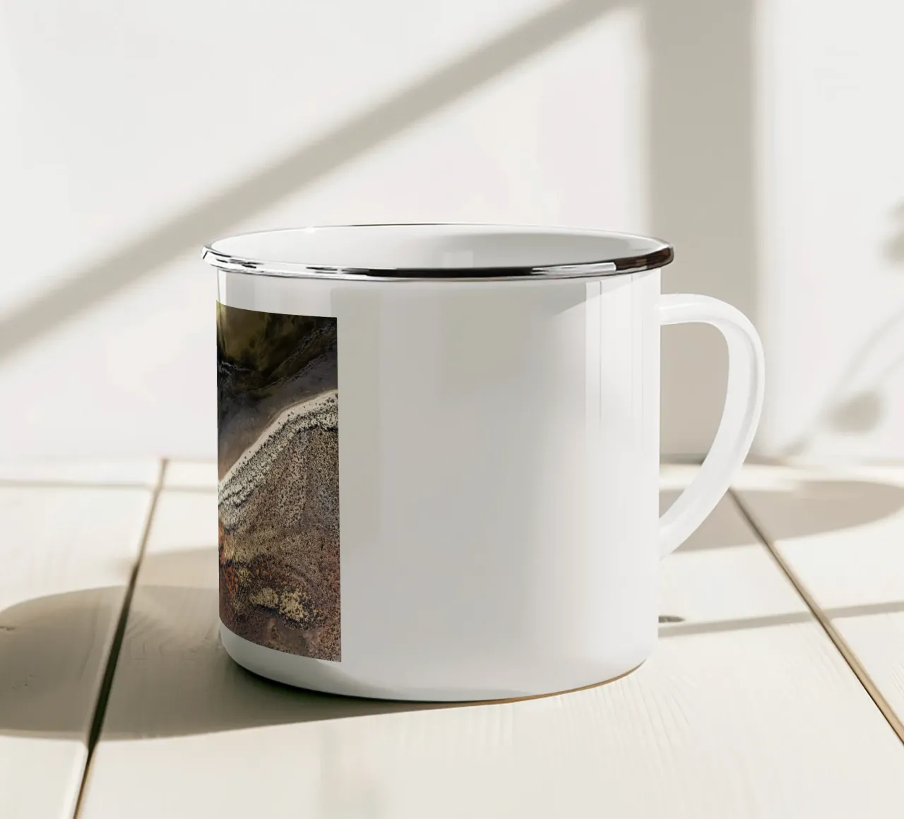 Shark Bay 16 tazza in smalto da Simon Butterworth