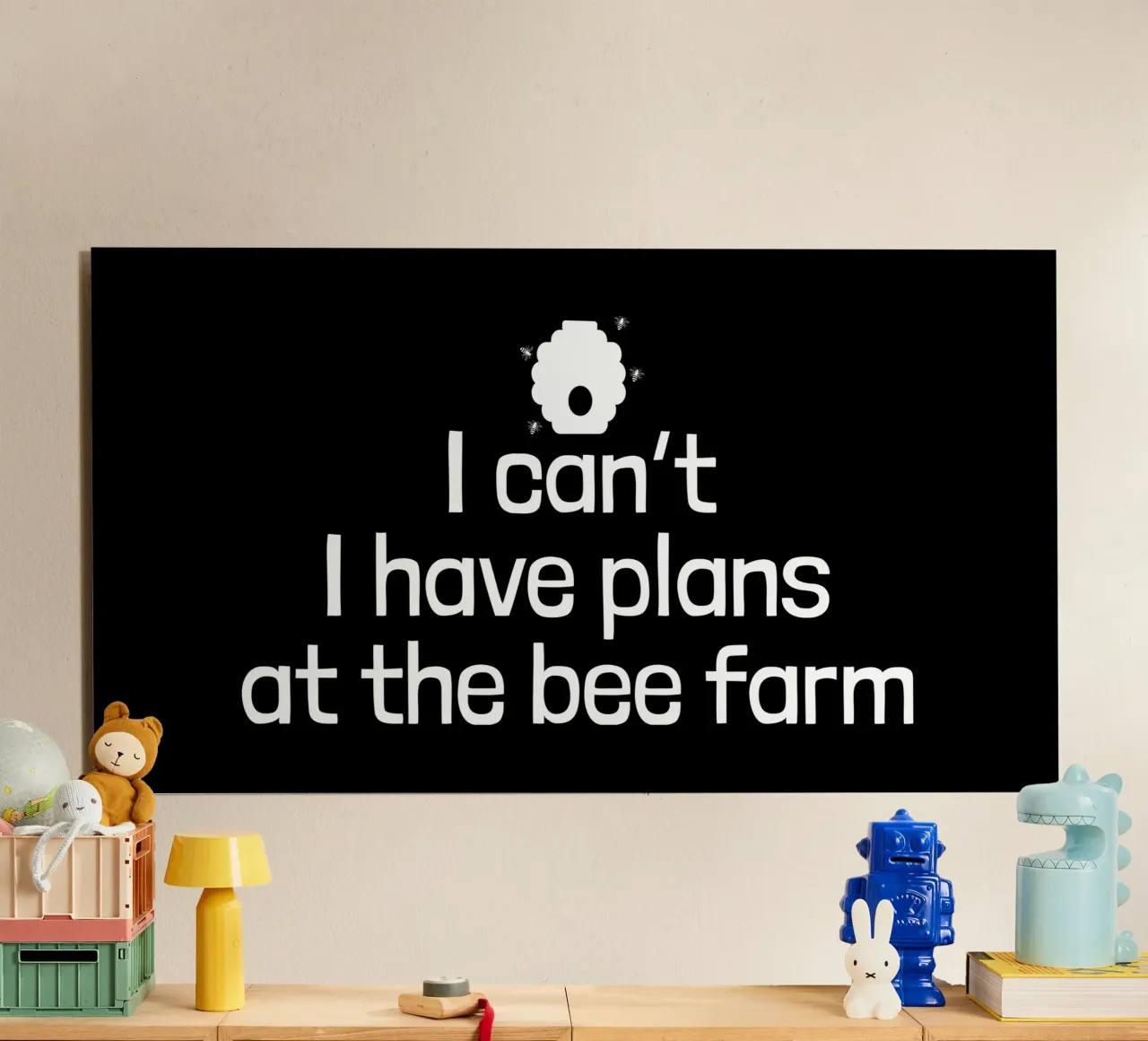 I can't. I have plans at the bee farm alluminio dibond da happieeagle