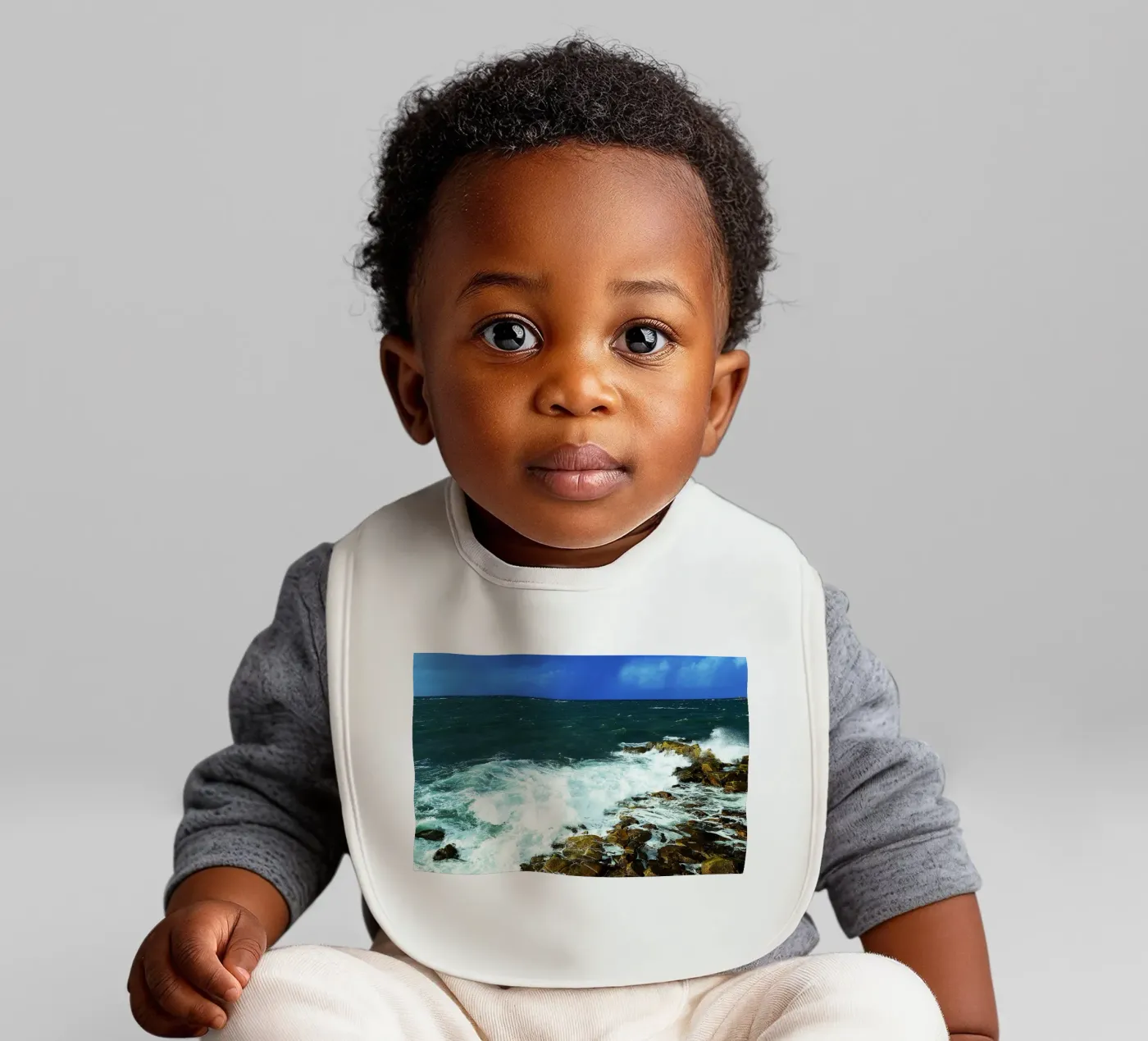 FAA143 Babylätzchen von Thierry vobmann photography