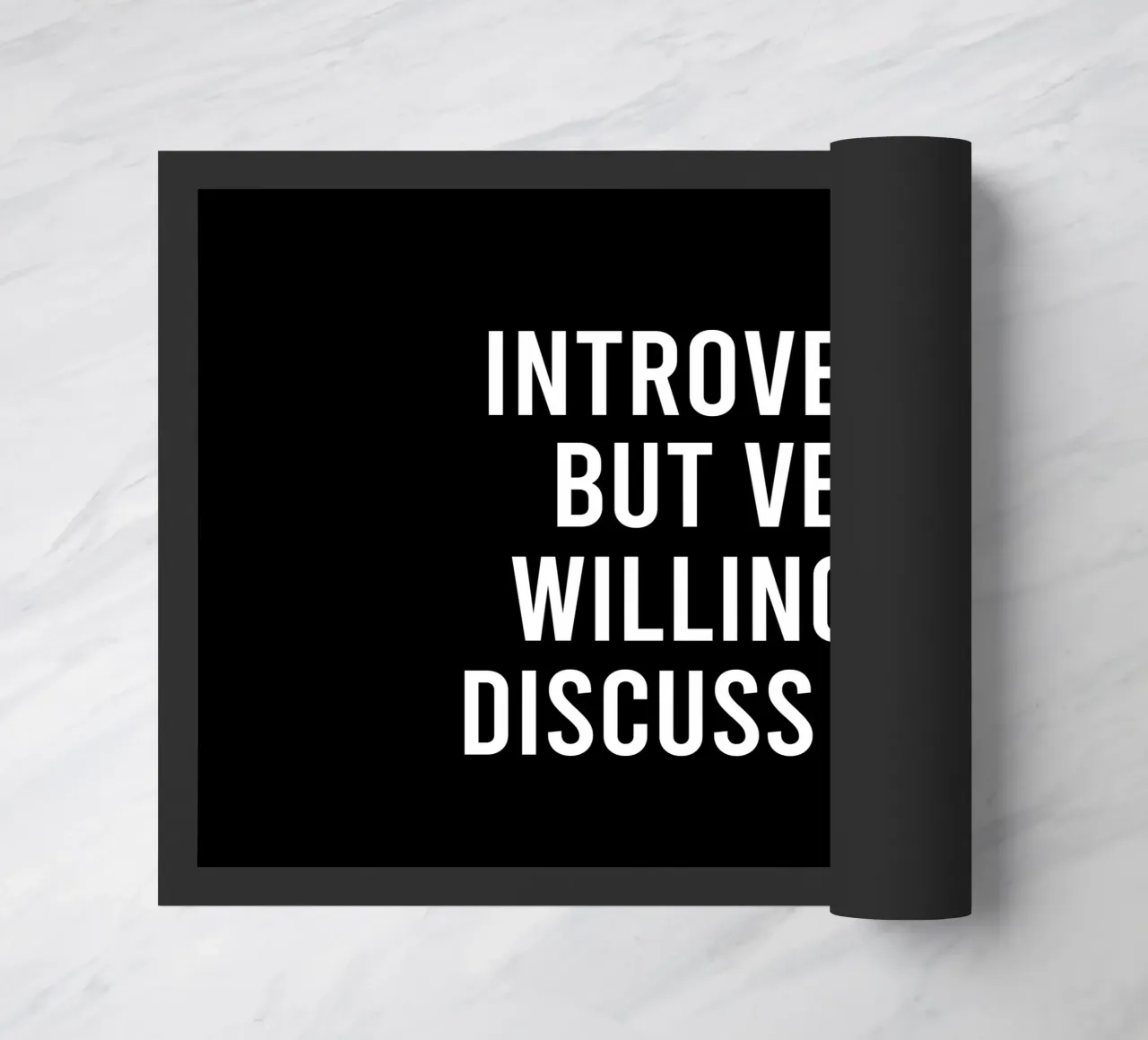 Introverted but very willing to discuss bees Fußmatte von happieeagle