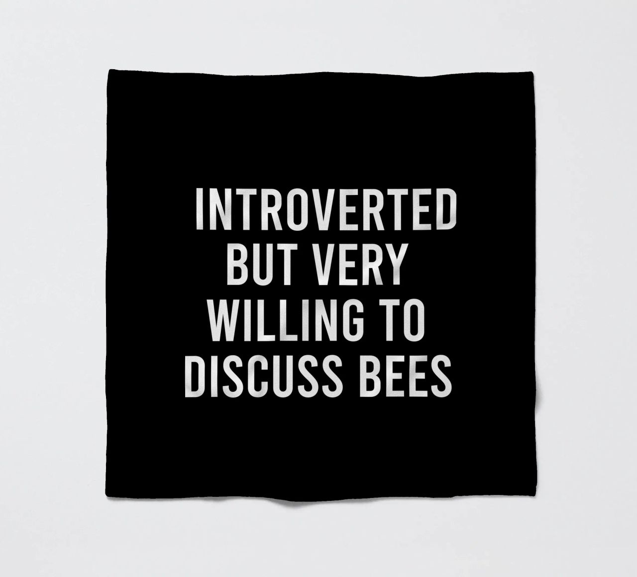 Introverted but very willing to discuss bees coperta in pile da happieeagle