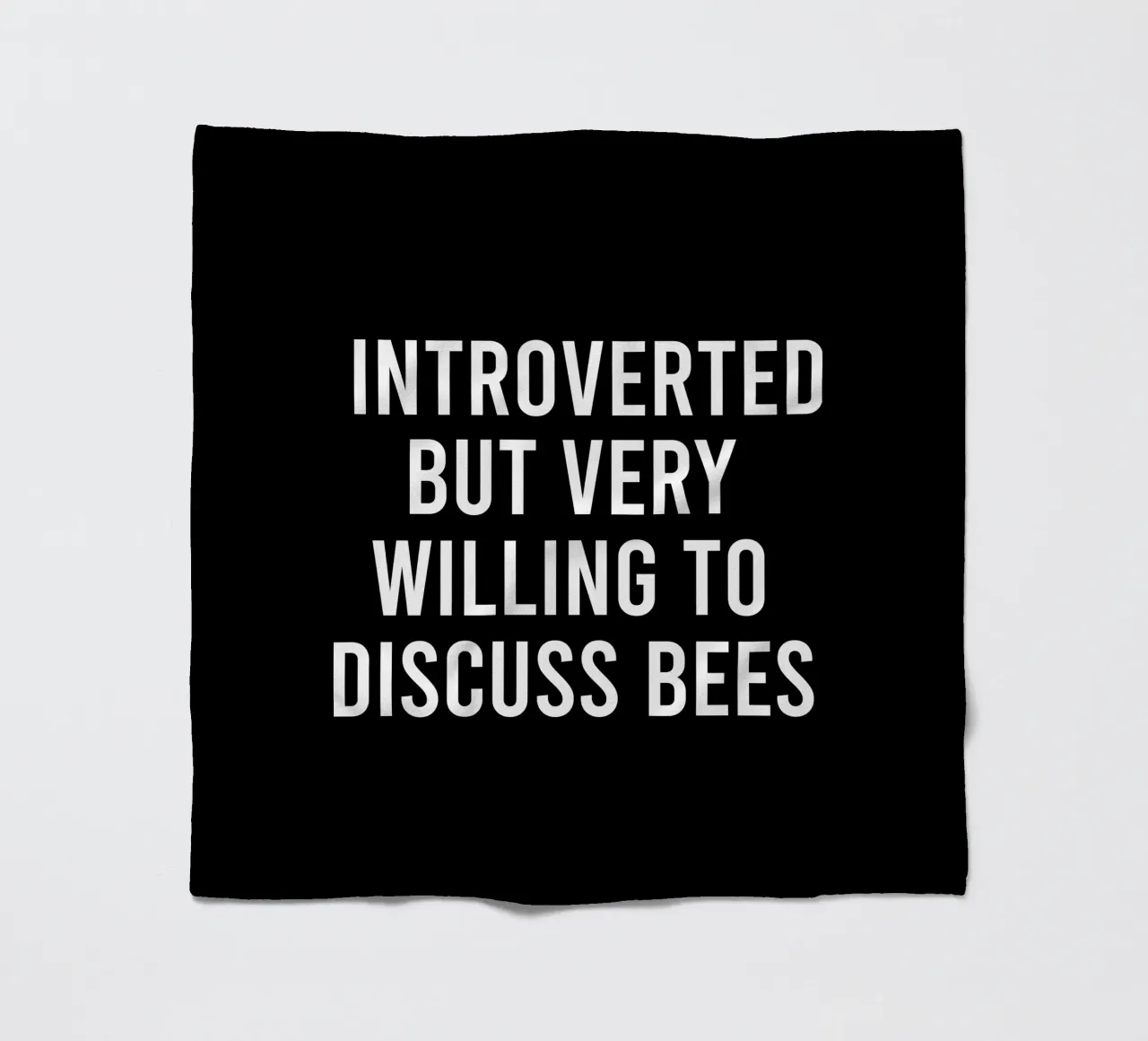 Introverted but very willing to discuss bees coperta in pile da happieeagle