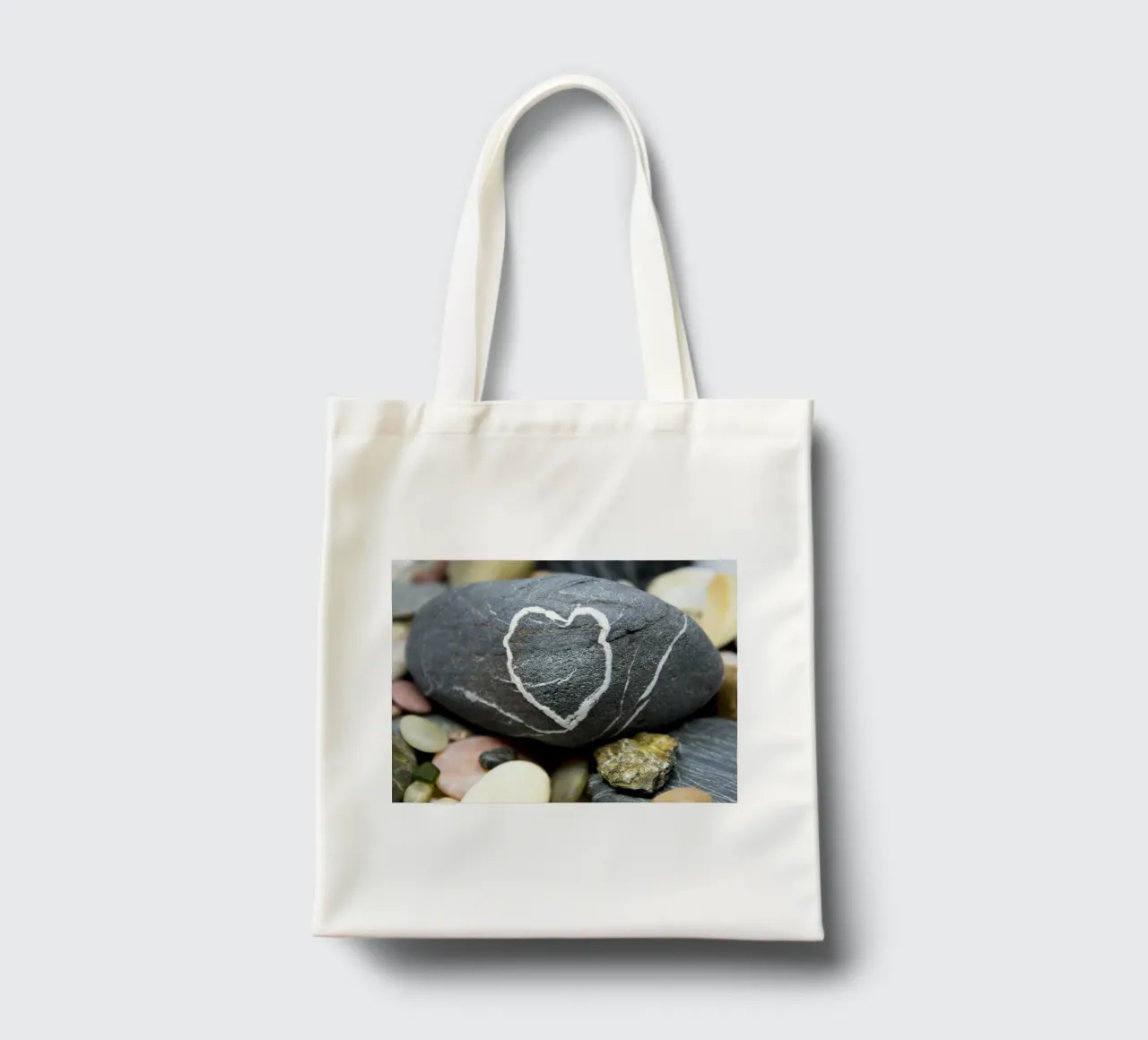 Loving Nature tote bag by Teresa André
