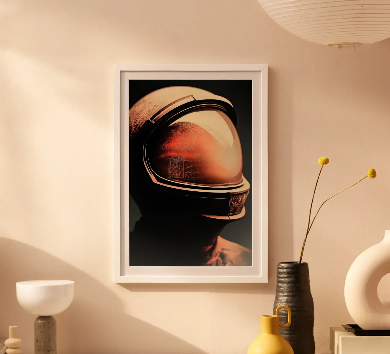 Een astronaut met Oranje gloed poster con telaio in alluminio da Imagine
