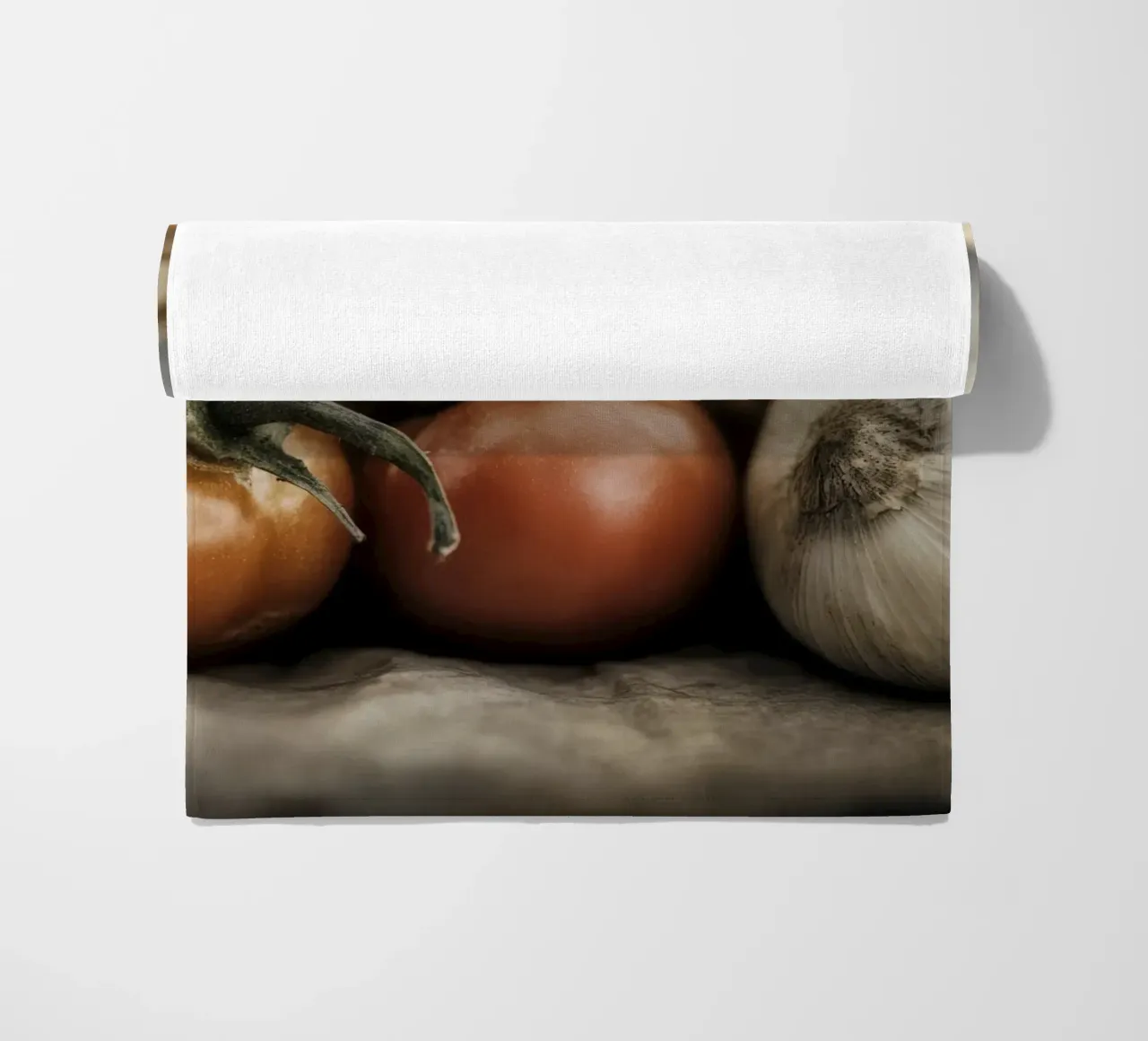Una vita tranquilla fatta di pomodori e cipolle telo mare da Imagine