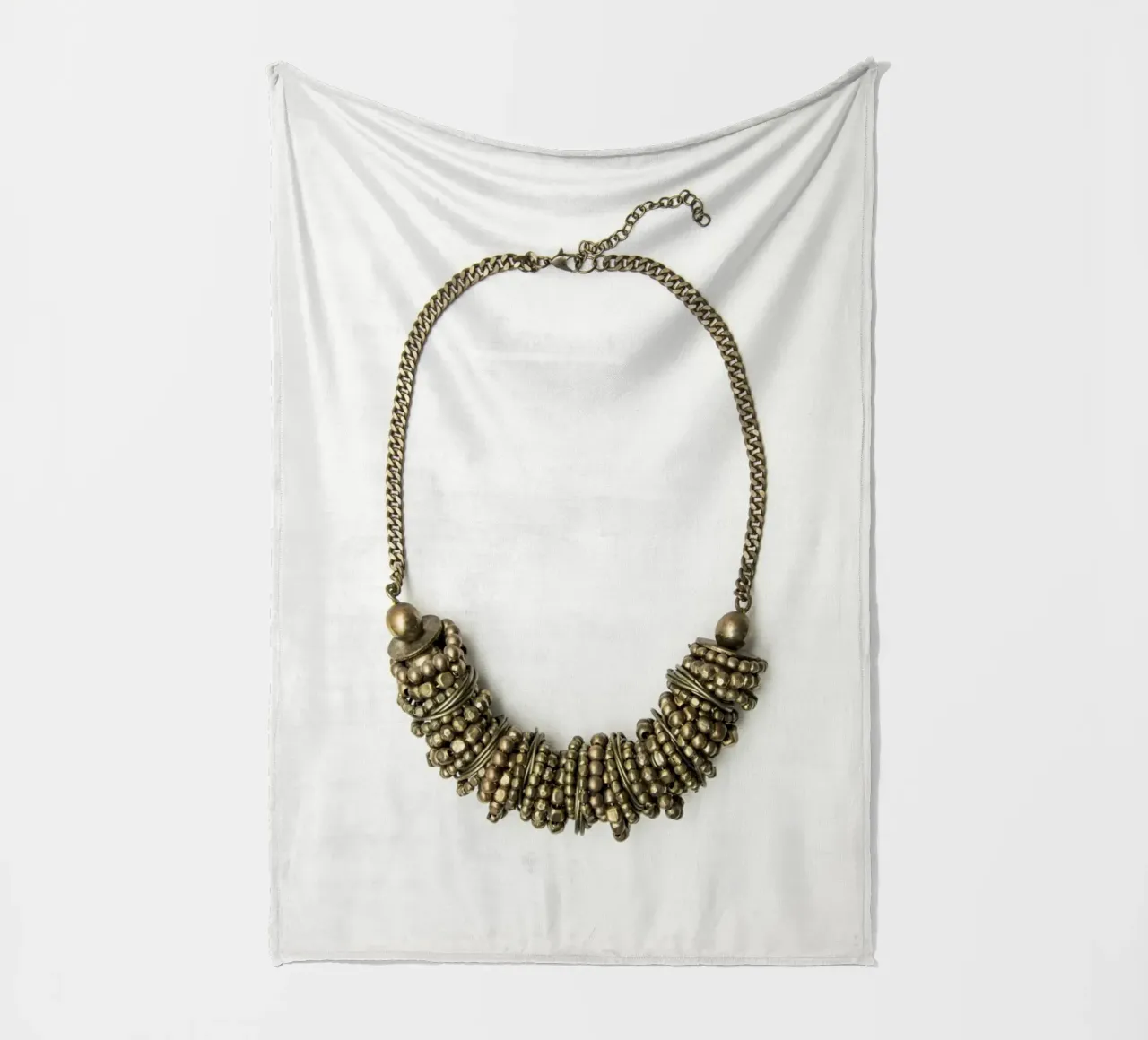 Collana mongola coperta in pile da Teresa André