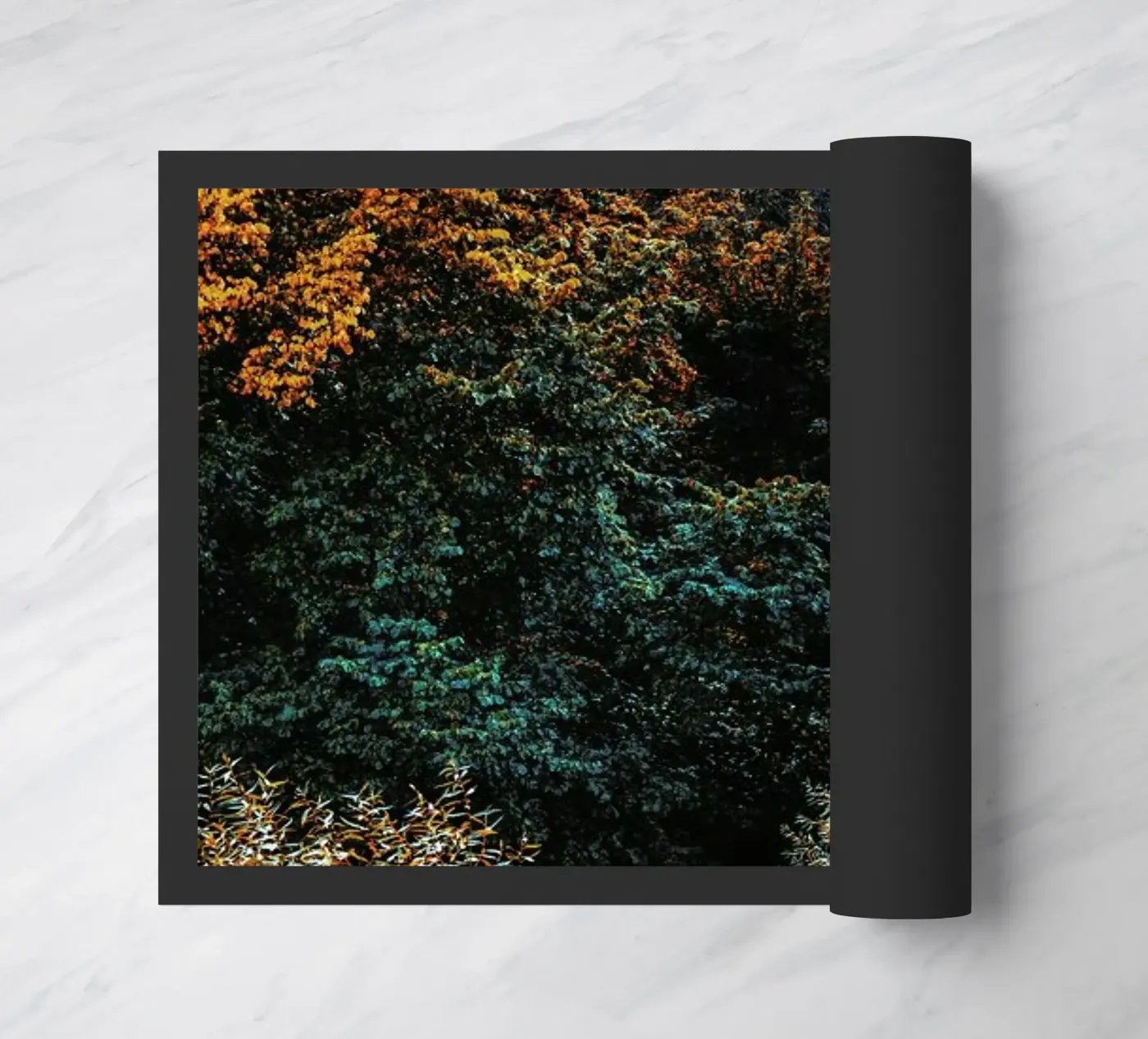 The Fall Fußmatte von Pale Grain