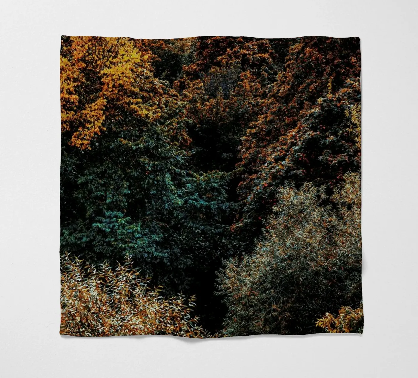 The Fall fleece blanket by Pale Grain