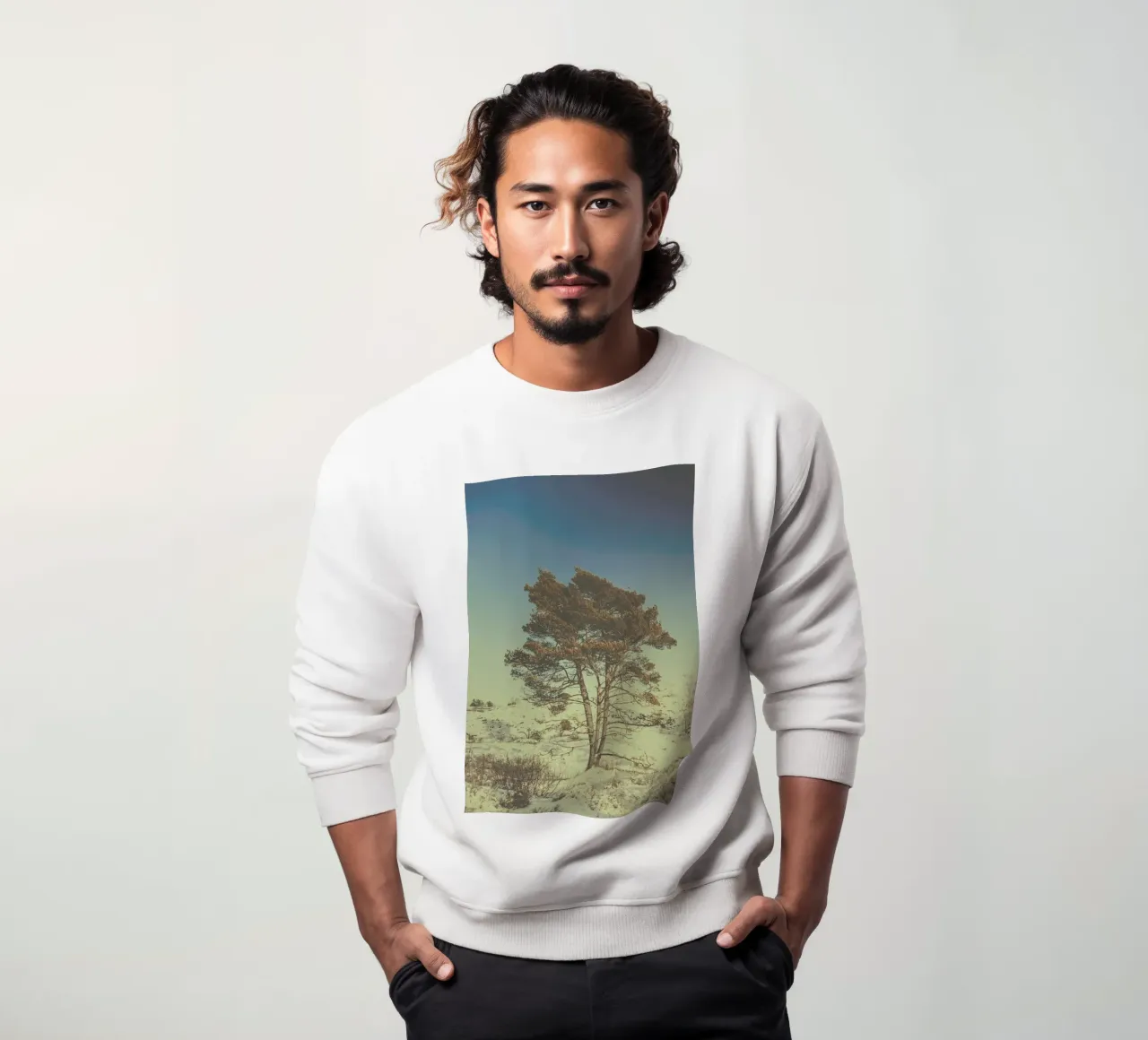 The Tree Sweatshirt von Pale Grain