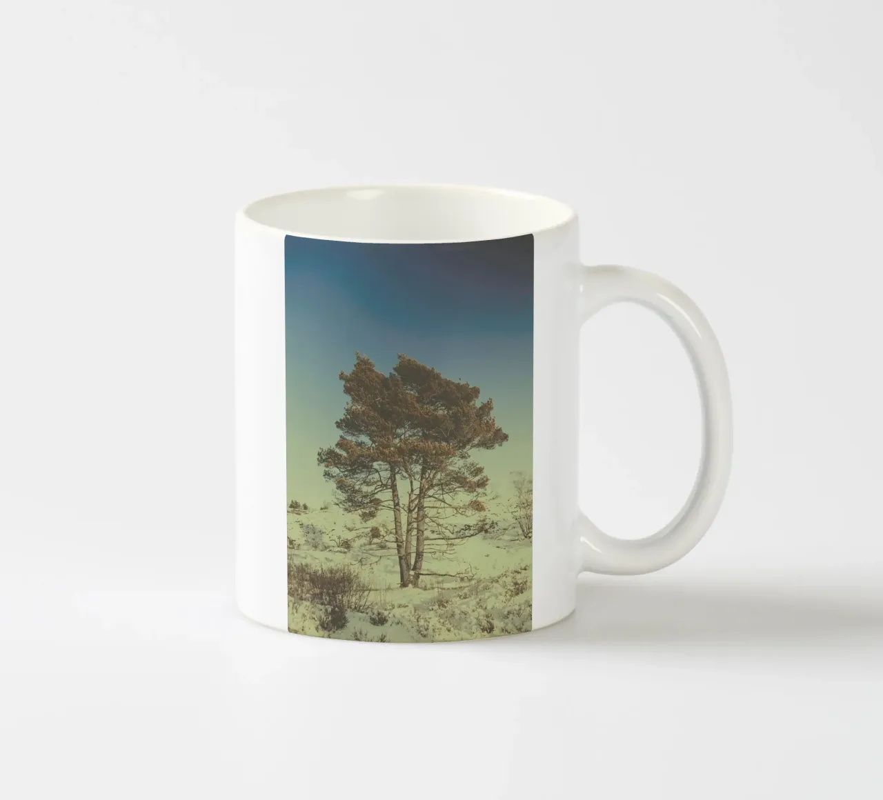 The Tree Keramik Tasse von Pale Grain