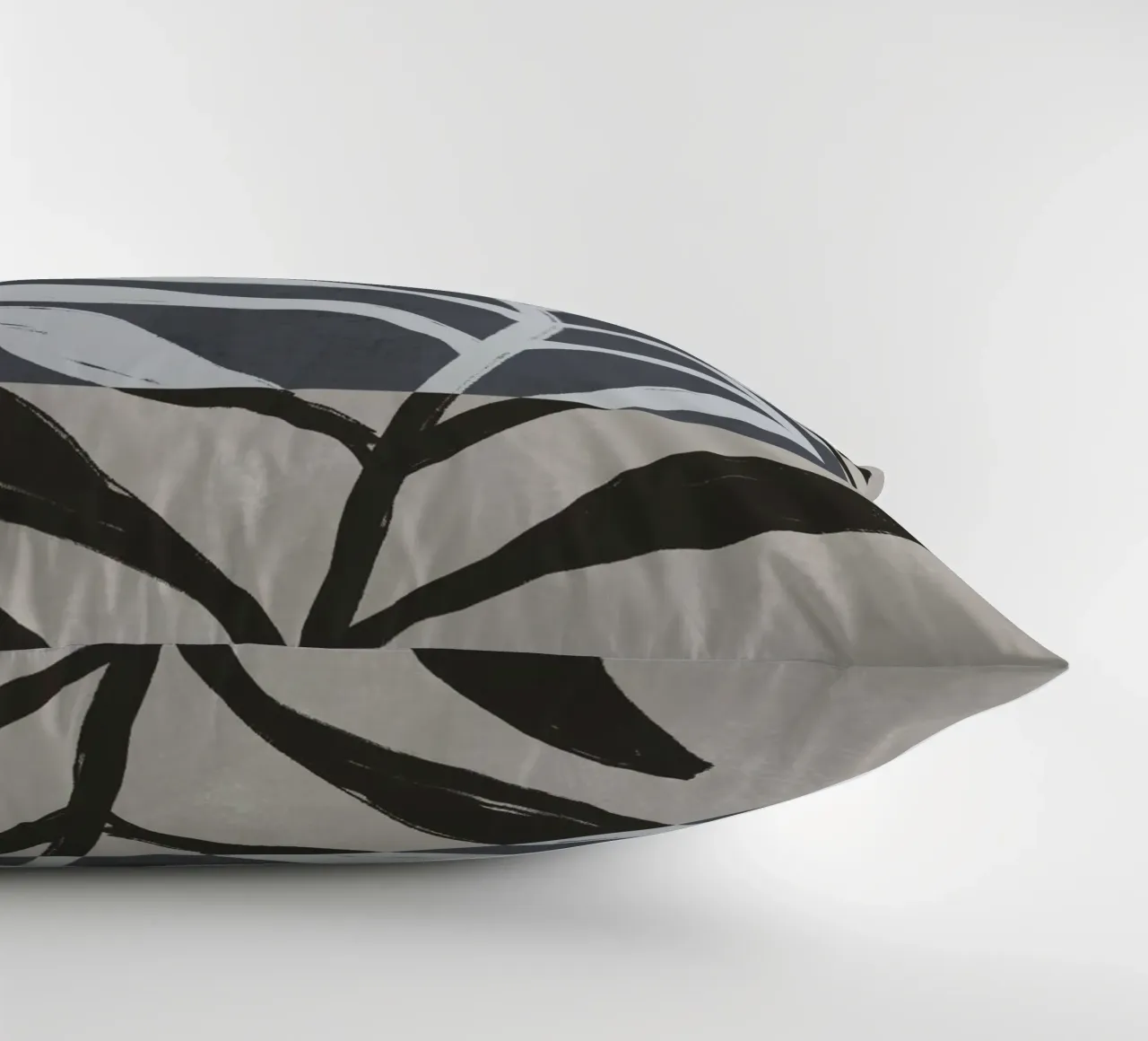 Black Botanic No 2 cuscino da treechild