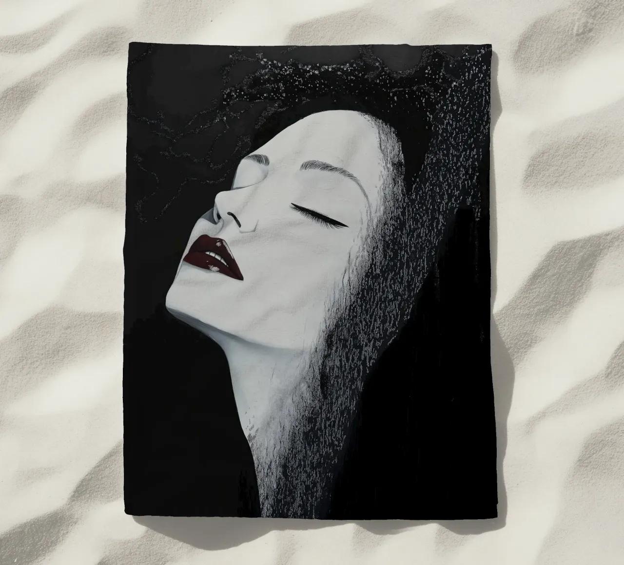 Ritratto femminile in bianco e nero telo mare da Imagine