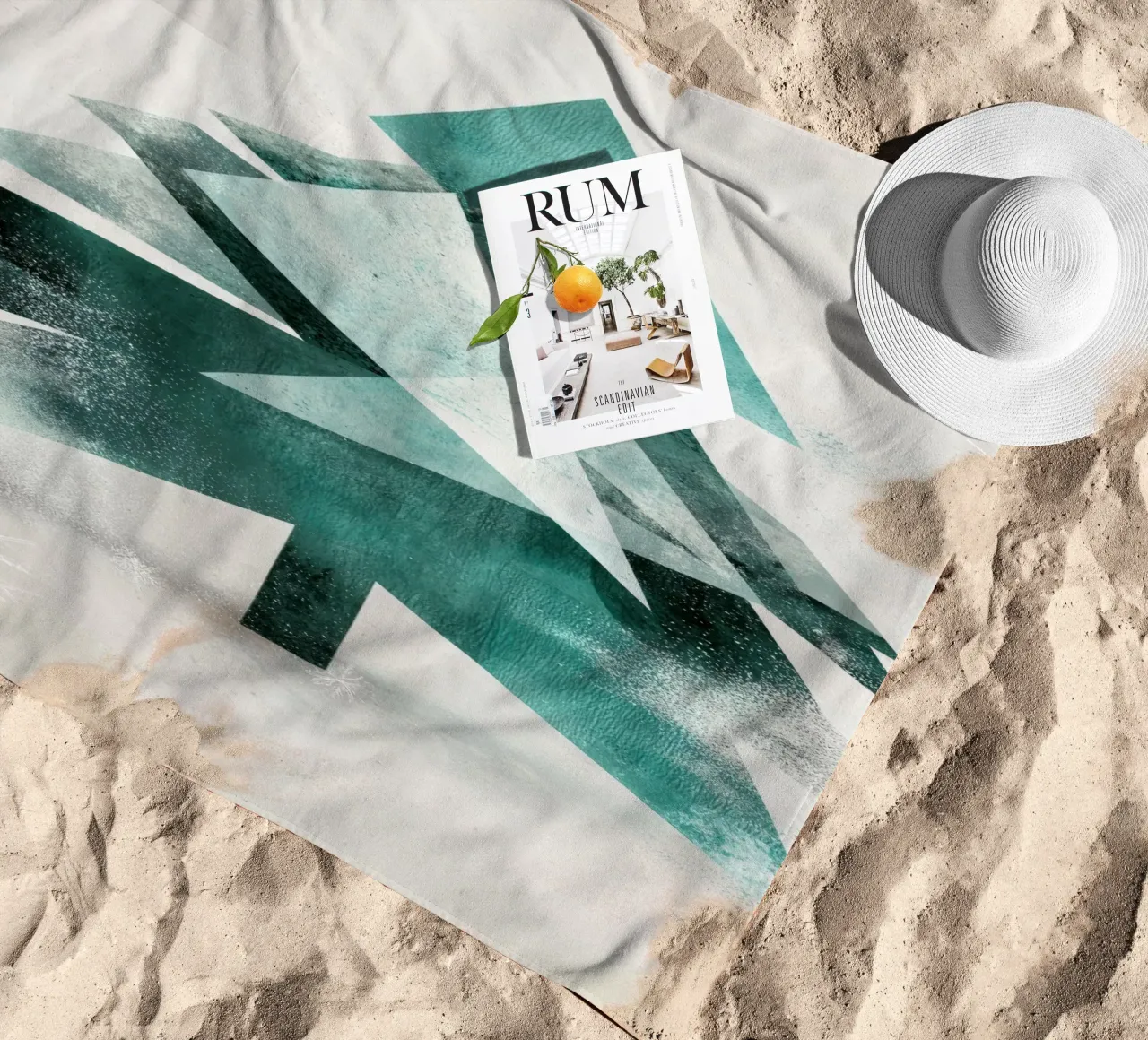 Kerstboom abstract beach towel by Imagine