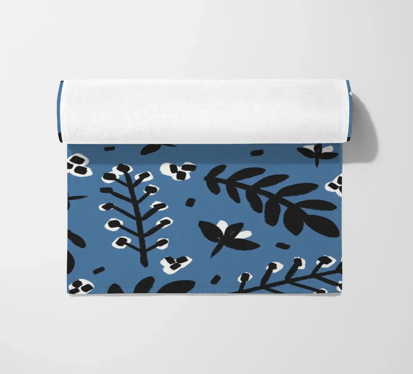 Blue Pattern strandhanddoek van treechild