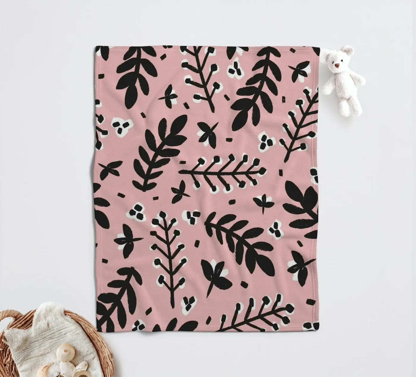 Patel Pink Pattern Fleecedecke von treechild