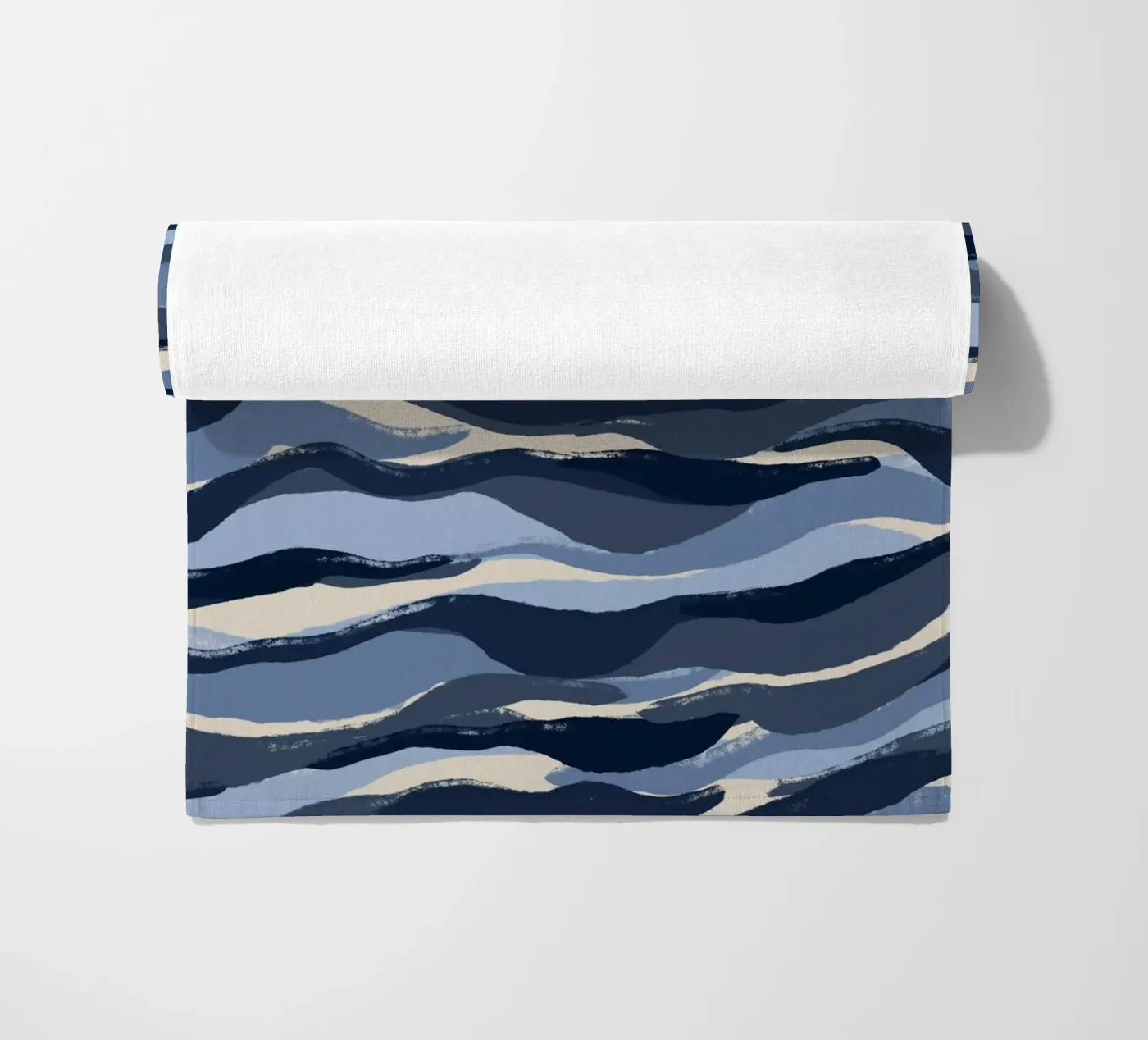 Blue Waves Pattern strandhanddoek van treechild