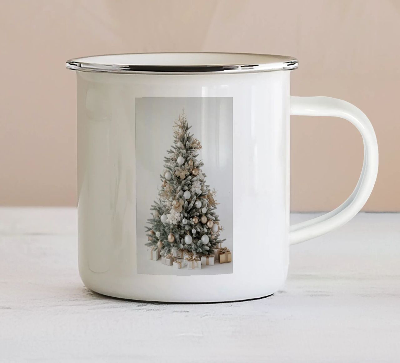 Albero di Natale con pacchetti tazza in smalto da Imagine