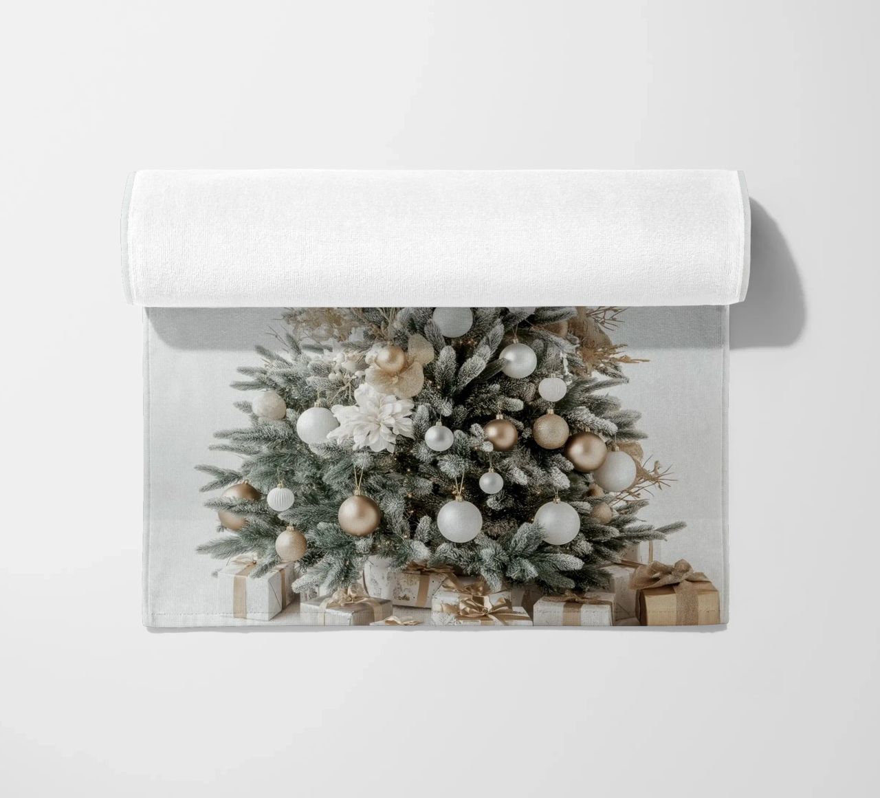 Albero di Natale con pacchetti telo mare da Imagine
