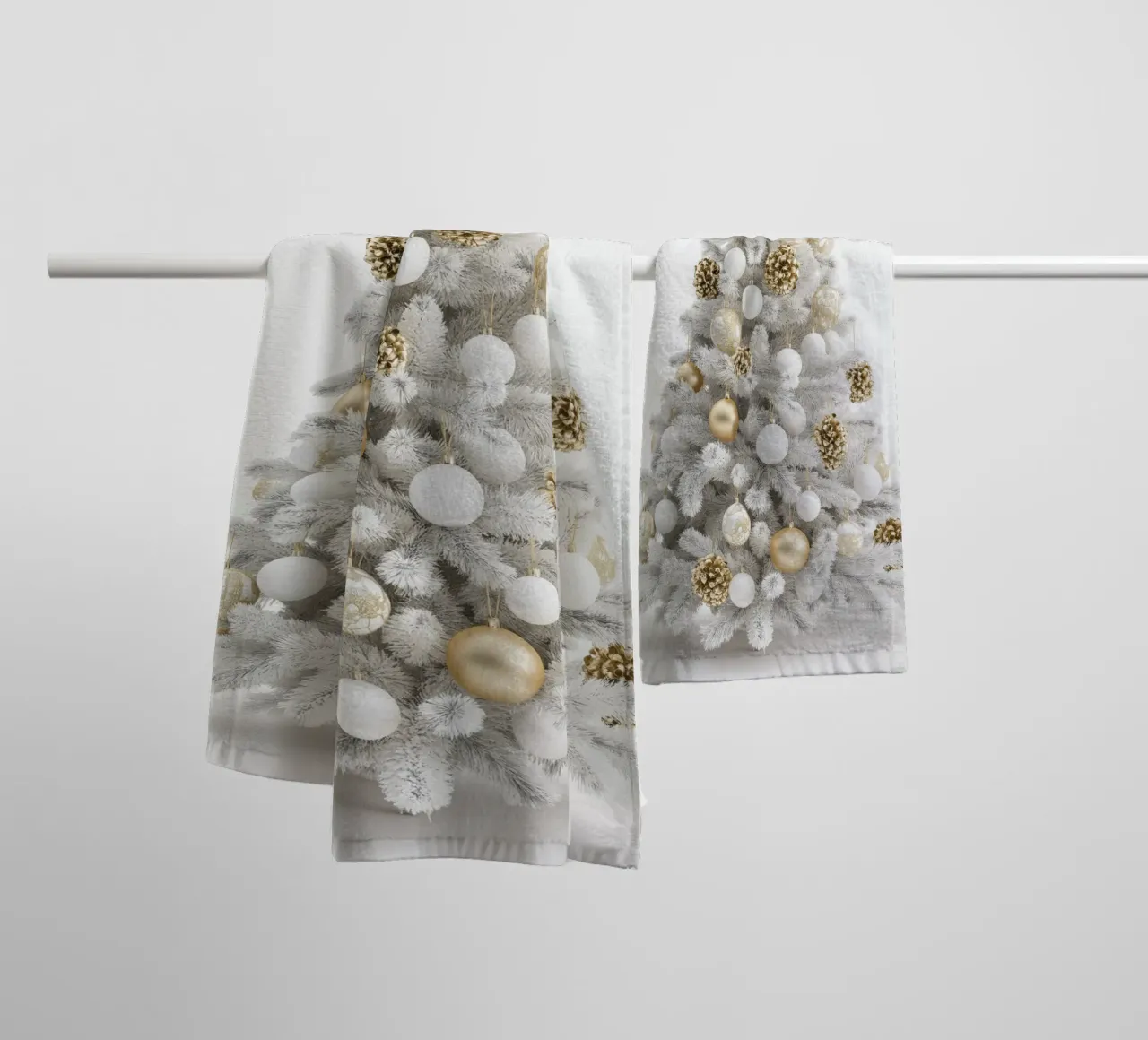 Albero di Natale bianco e oro asciugamano da bagno da Imagine