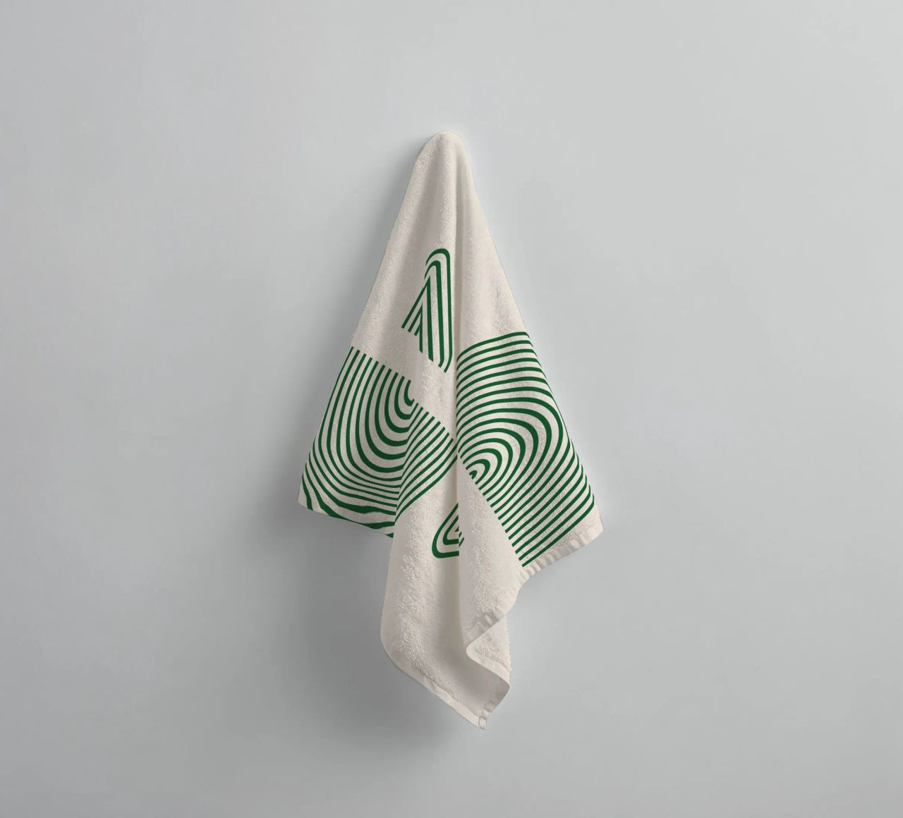 Geometrisches Muster – Grünes Minimal Design Handtuch von Whole©