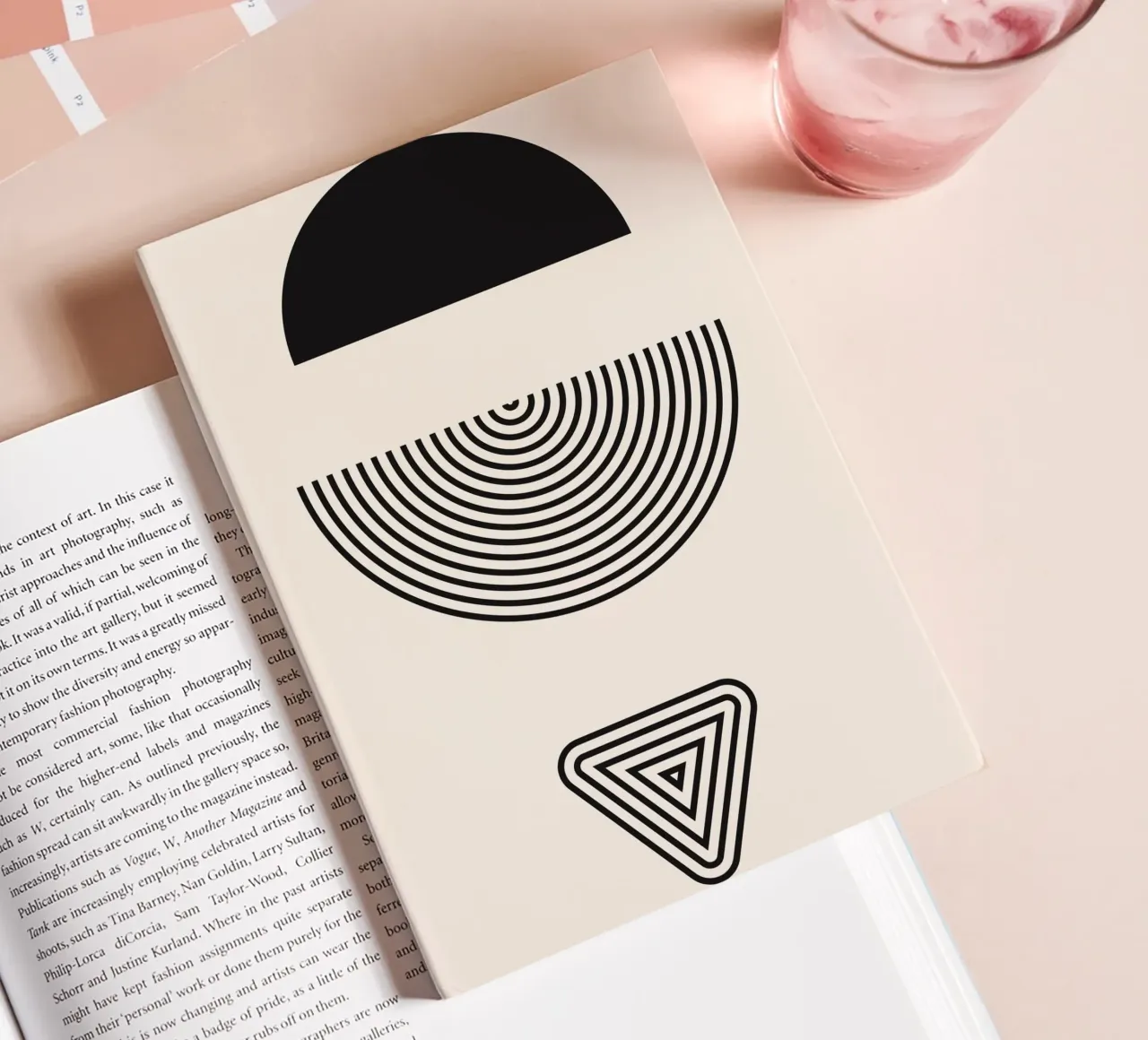 Simmetria geometrica - design moderno diario da Whole©