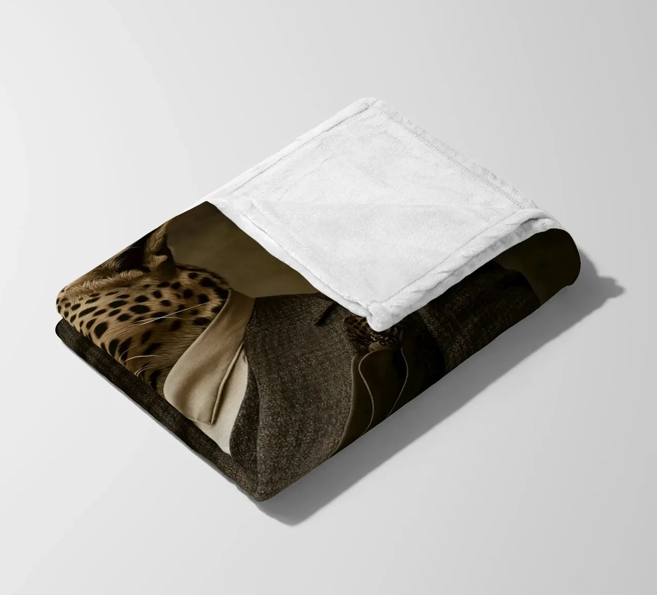 Leopard in der Kleidung Fleecedecke von Imagine