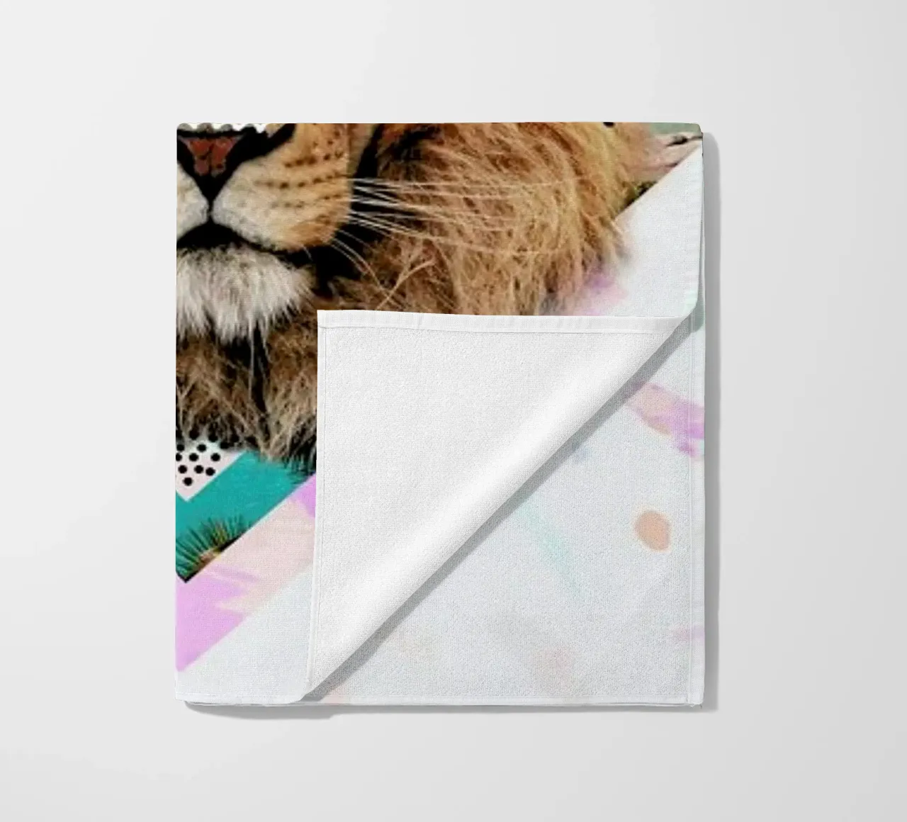 Isilwane telo mare da Kris Tate