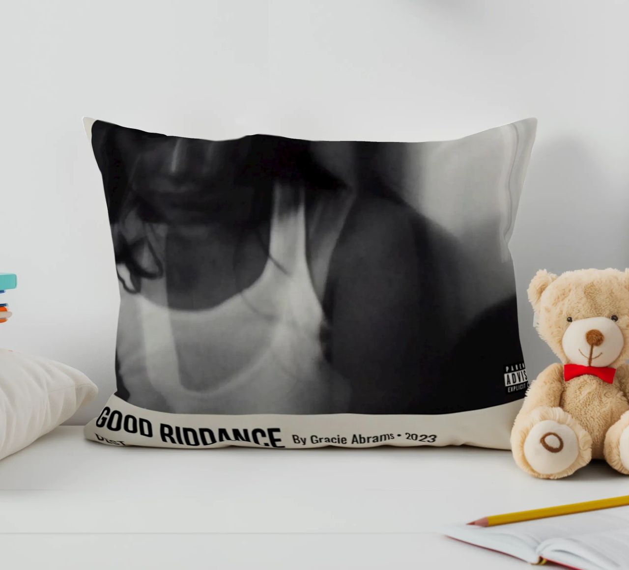 GOOD RIDDANCE By Gracie Abrams - 2023 cuscino da SoundStudio