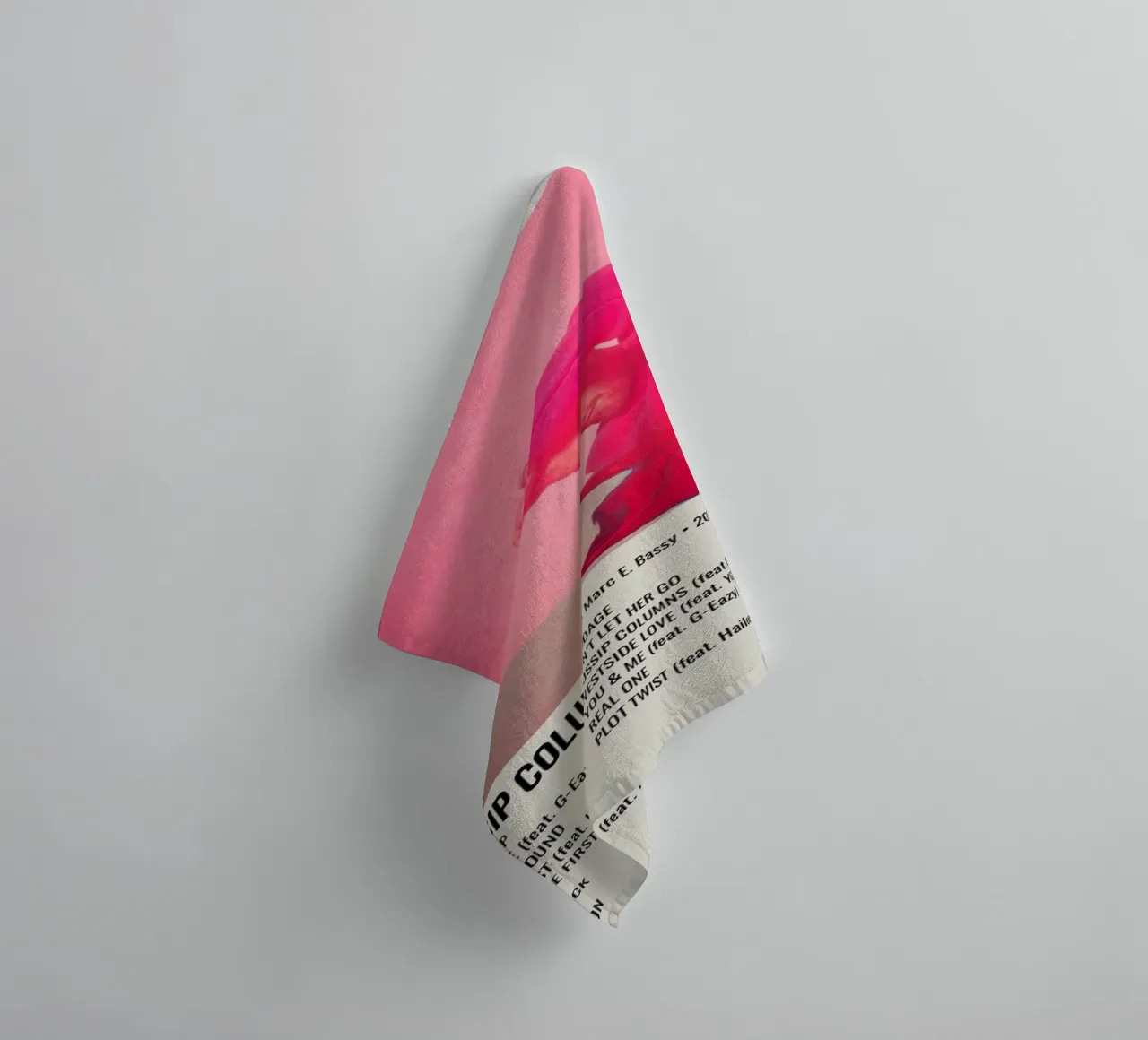 GOSSIP COLUMNS By Marc E. Bassy - 2017 badhanddoek van SoundStudio