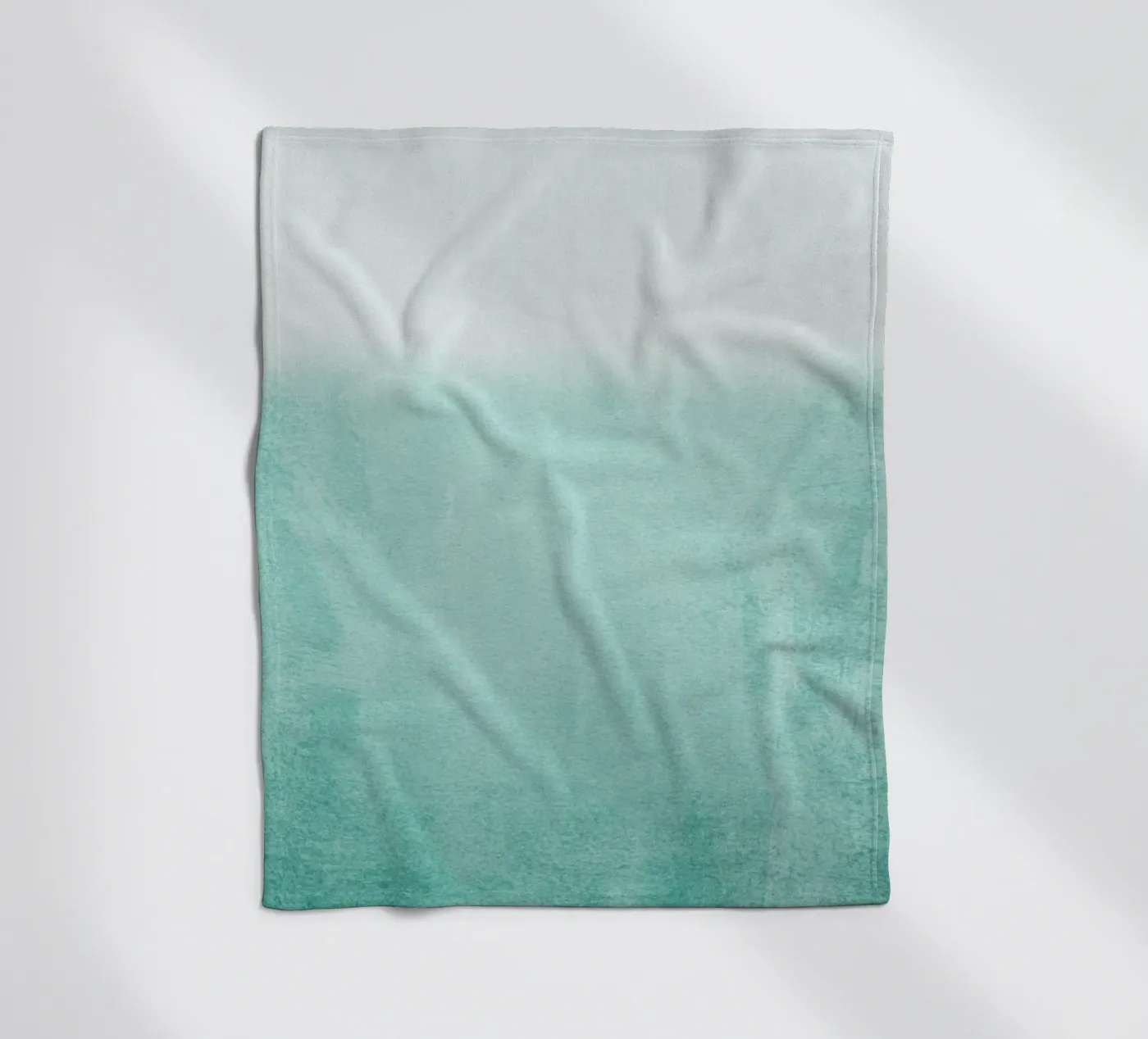 Fading Aqua Fleecedecke von Monika Strigel