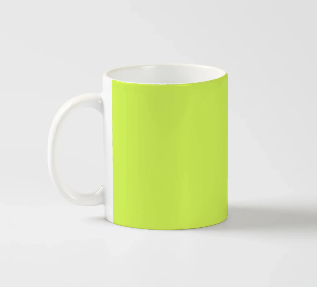Tanz in deinem eigenen Rhythmus Zitat (neongrüner Ton) Keramik Tasse von Paigaam Studio