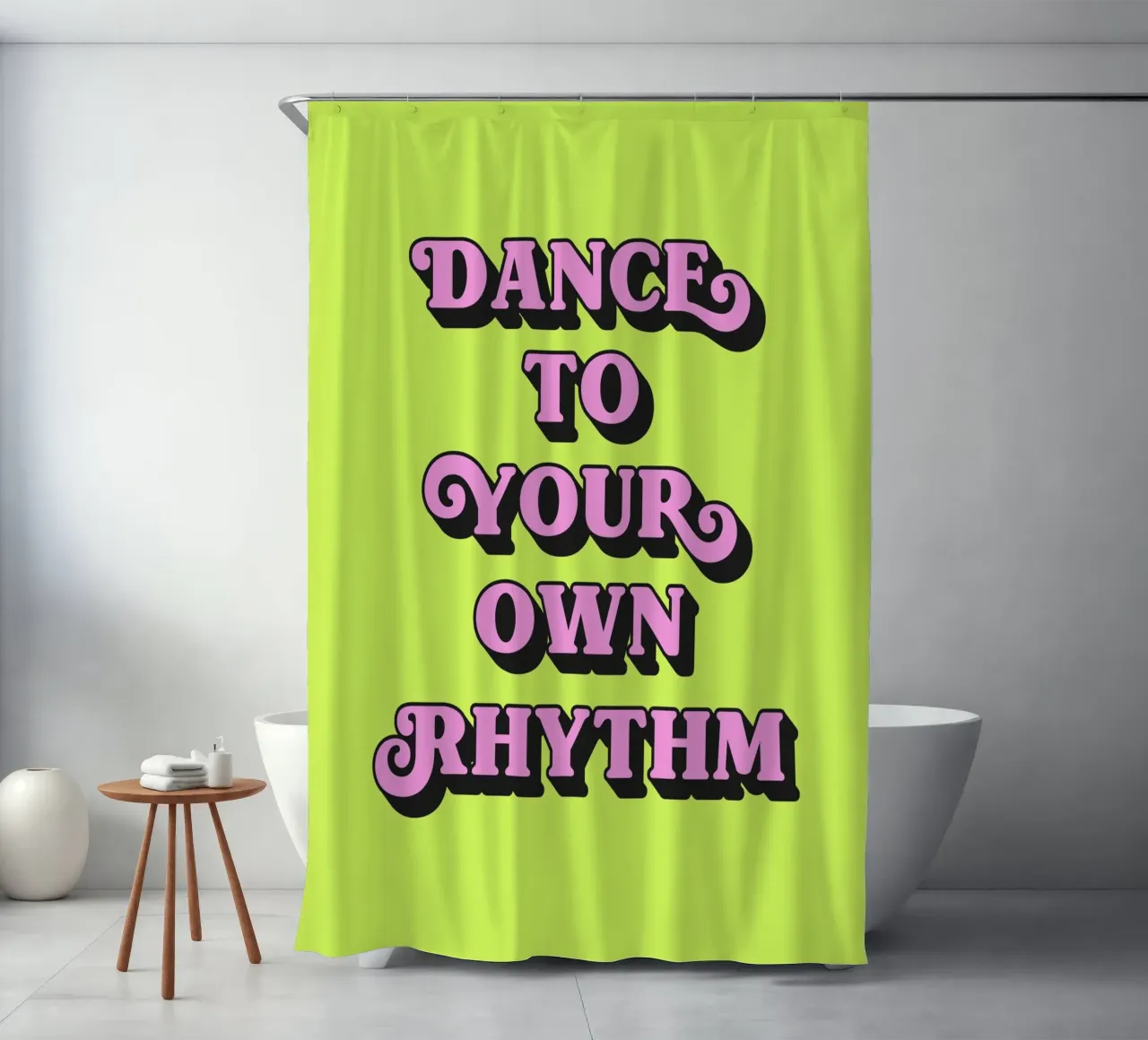 Tanz in deinem eigenen Rhythmus Zitat (neongrüner Ton) Duschvorhang von Paigaam Studio