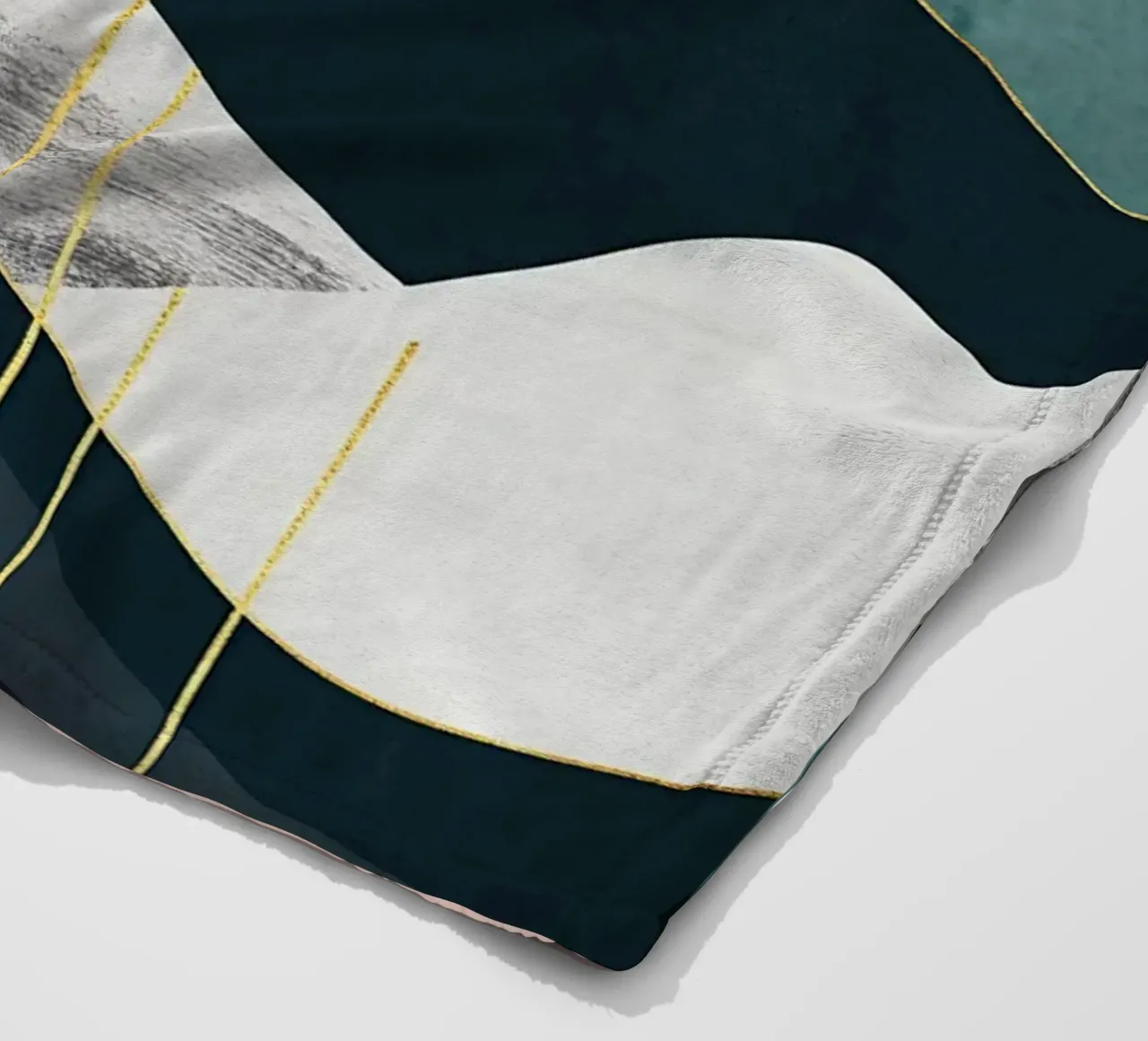 Golden Peaks fleece blanket by Niklas