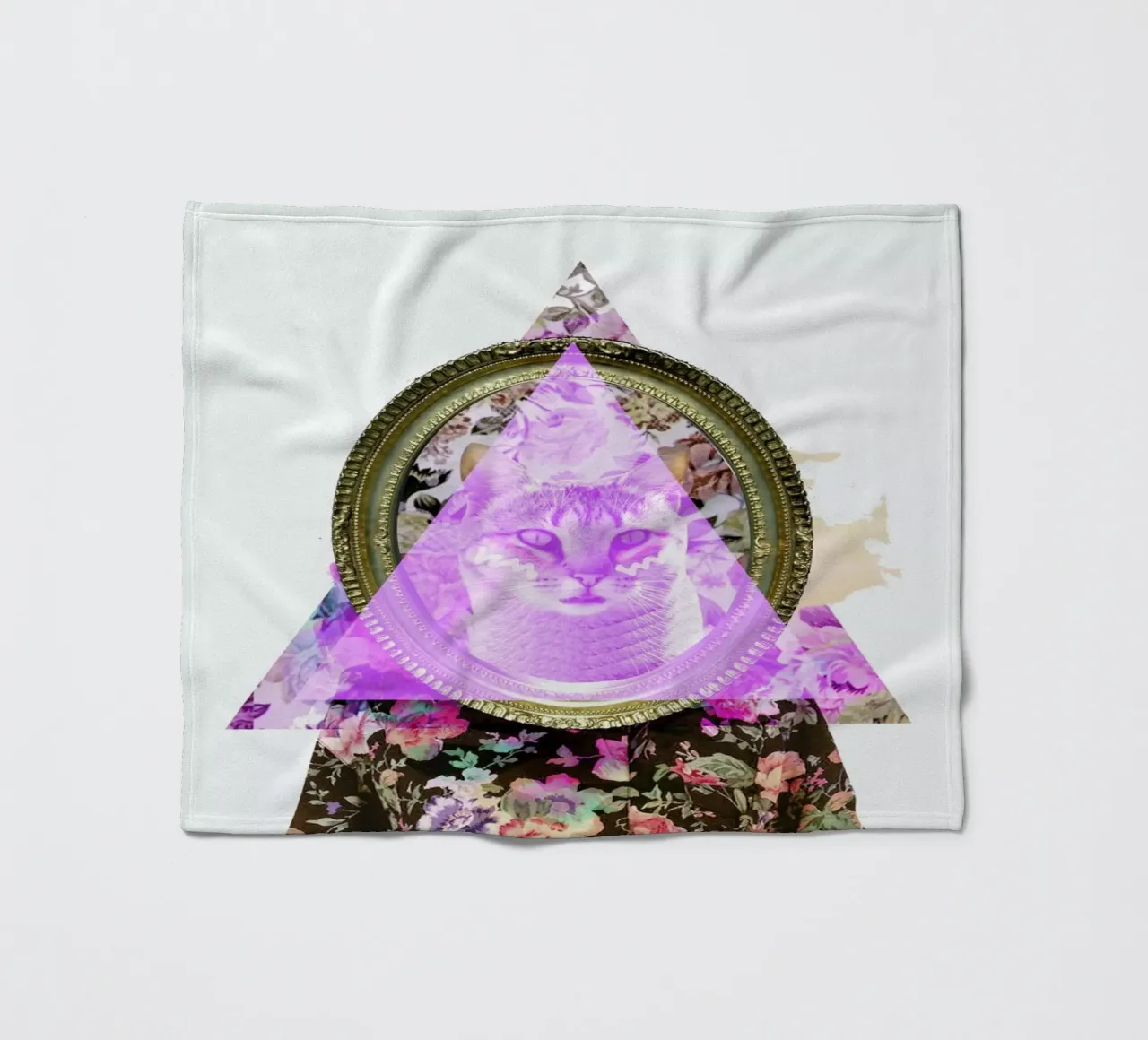 Mirror Mirror on the Wall coperta in pile da Kris Tate