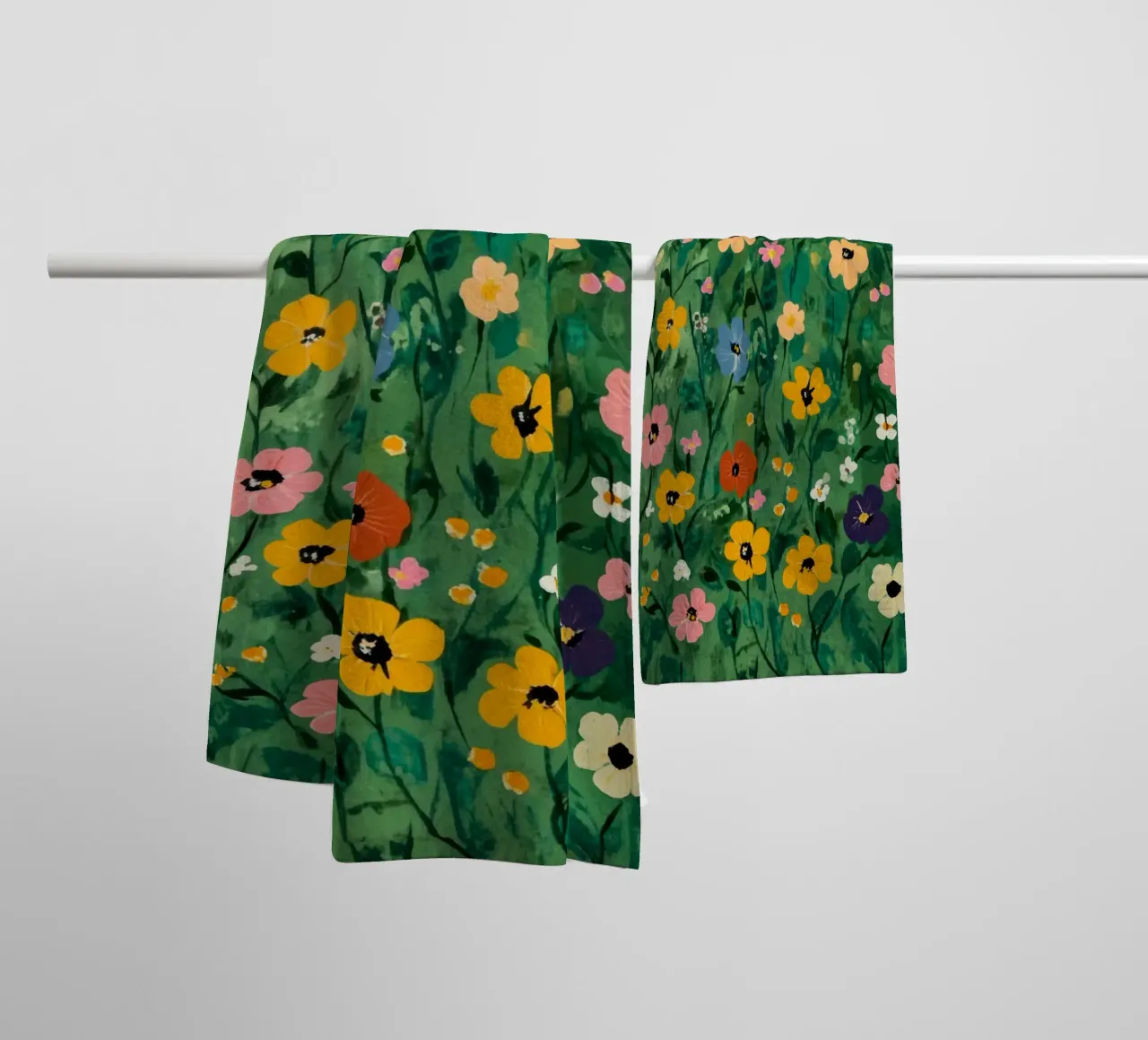 Harmonie in volle bloei badhanddoek van Modern Muse
