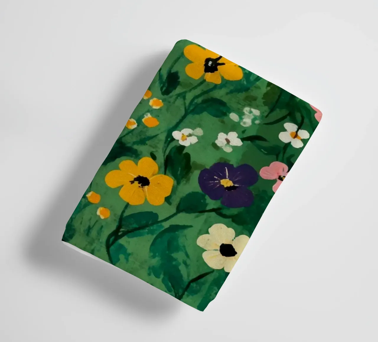 Harmonie in volle bloei badhanddoek van Modern Muse