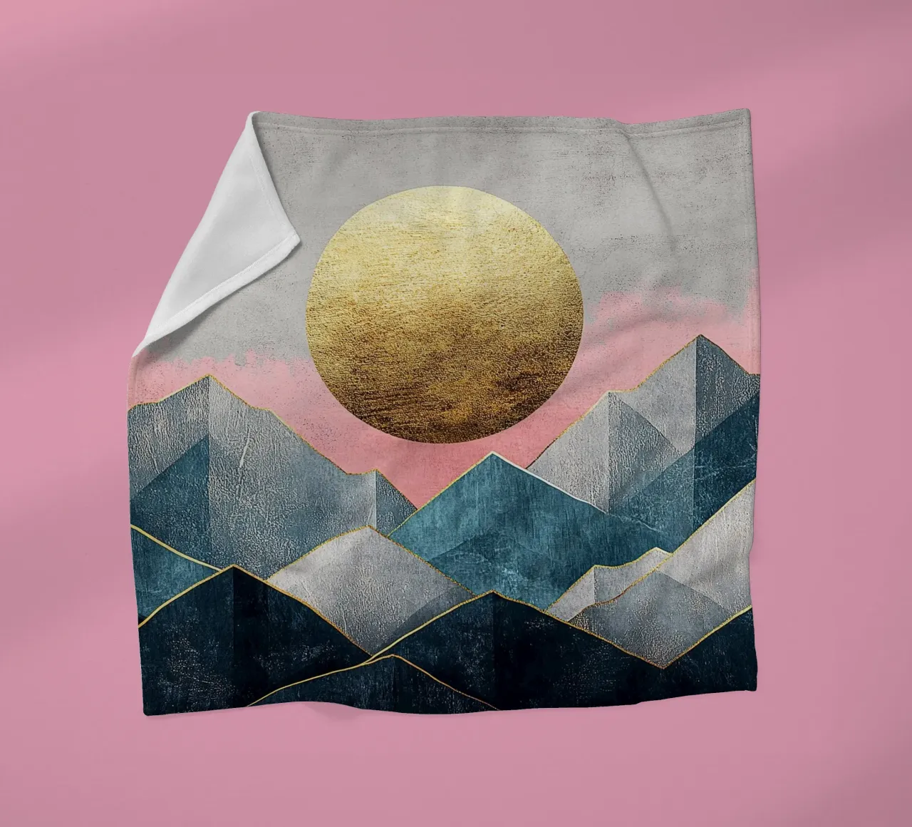 Shimmering Peaks coperta in pile da Niklas