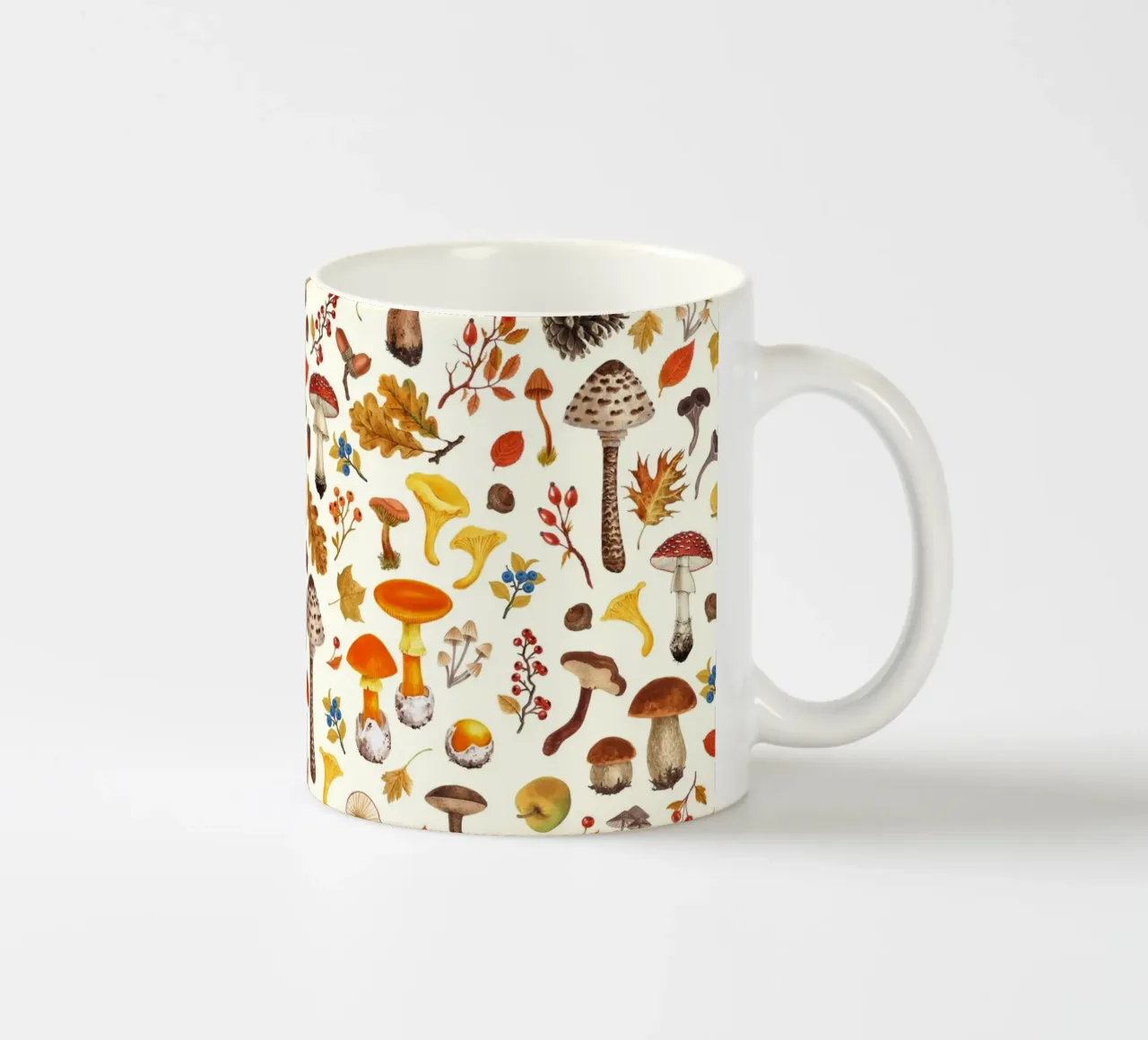 Funghi selvatici su bianco sporco tazza in ceramica da Painted Nature