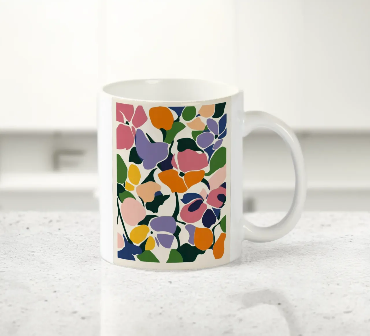 Fiori tagliati moderni: Una danza floreale ispirata a Matisse tazza in ceramica da Modern Muse
