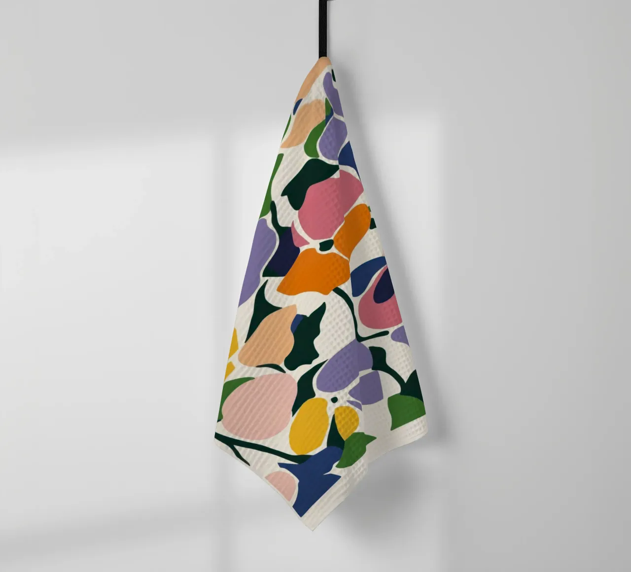 Fleurs modernes découpées : Une danse florale inspirée de Matisse torchon de Modern Muse