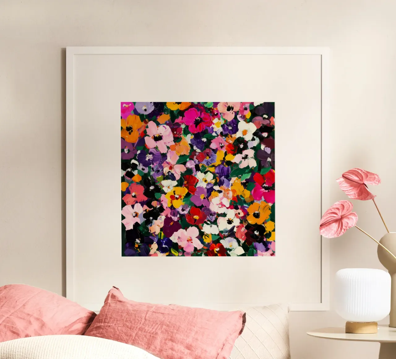 Vivace e audace dipinto floreale astratto di fiori colorati poster con telaio in alluminio da Modern Muse