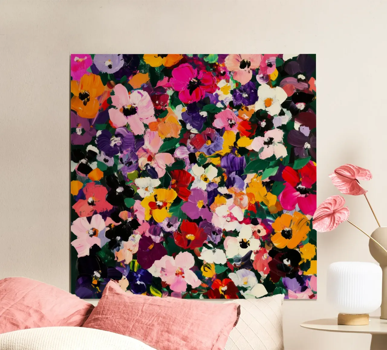 Vivace e audace dipinto floreale astratto di fiori colorati poster con telaio in alluminio da Modern Muse