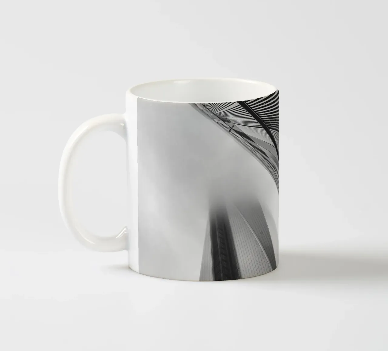 Freedom Tower - Eleganza in bianco e nero, New York tazza in ceramica da Ben & Clo creations