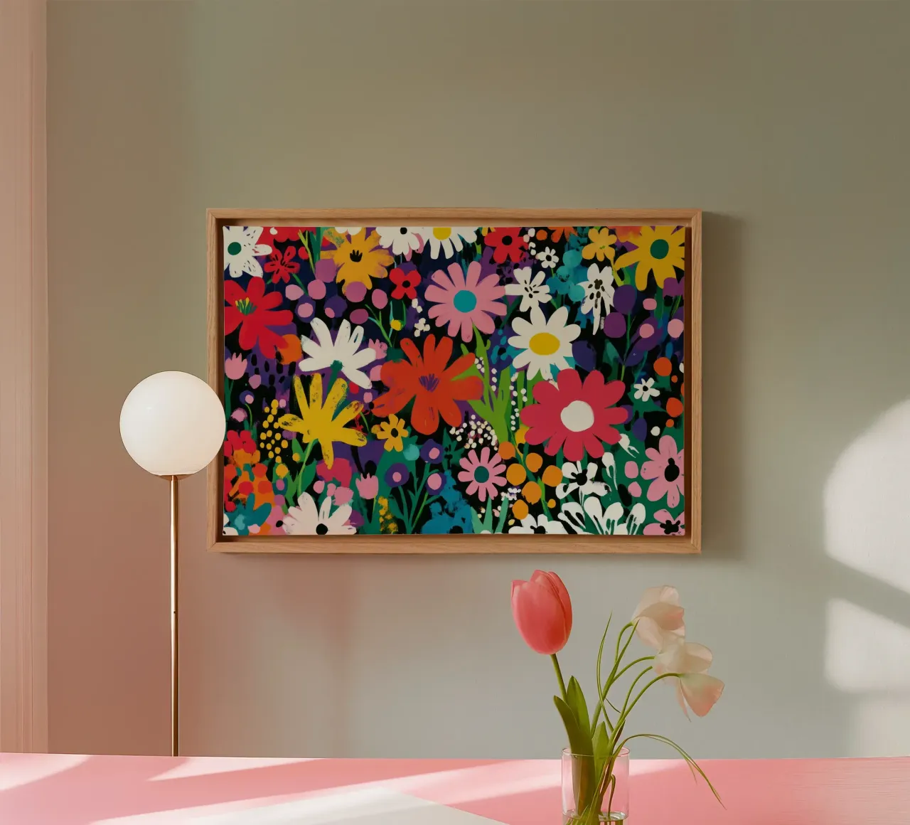 Audace giardino floreale di ispirazione matissiana Colori vibranti forme tela con Cornice a cassetta da Modern Muse