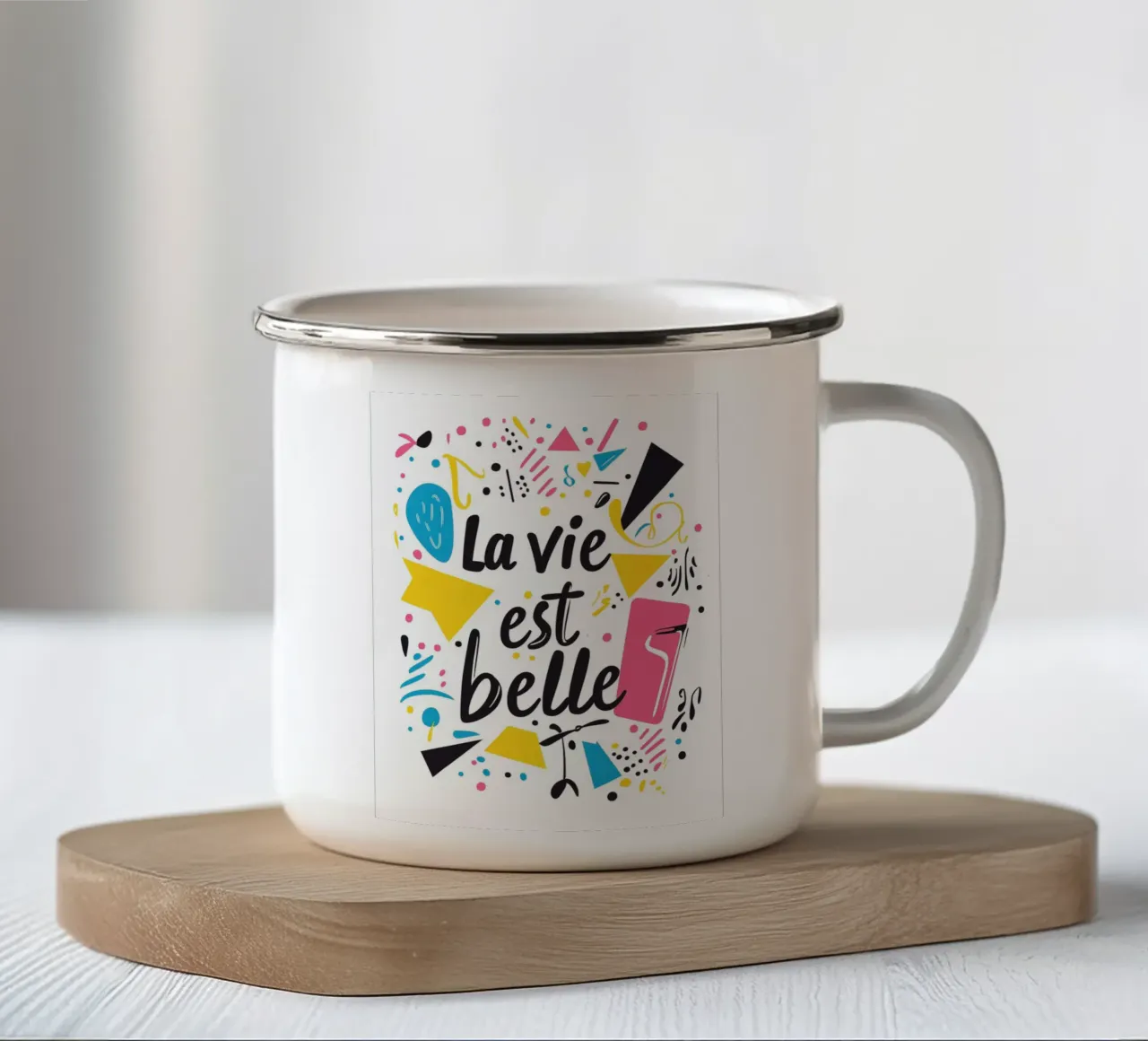 La vie est belle tazza in smalto da Art Typo Essentiel