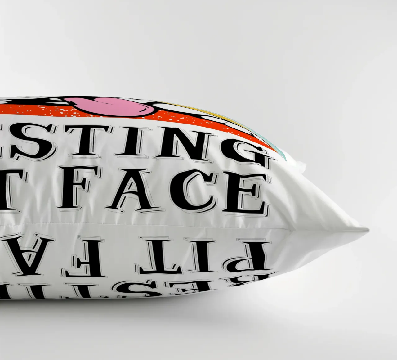 Resting Pit Face Retro Design Kissen von vickeyroads