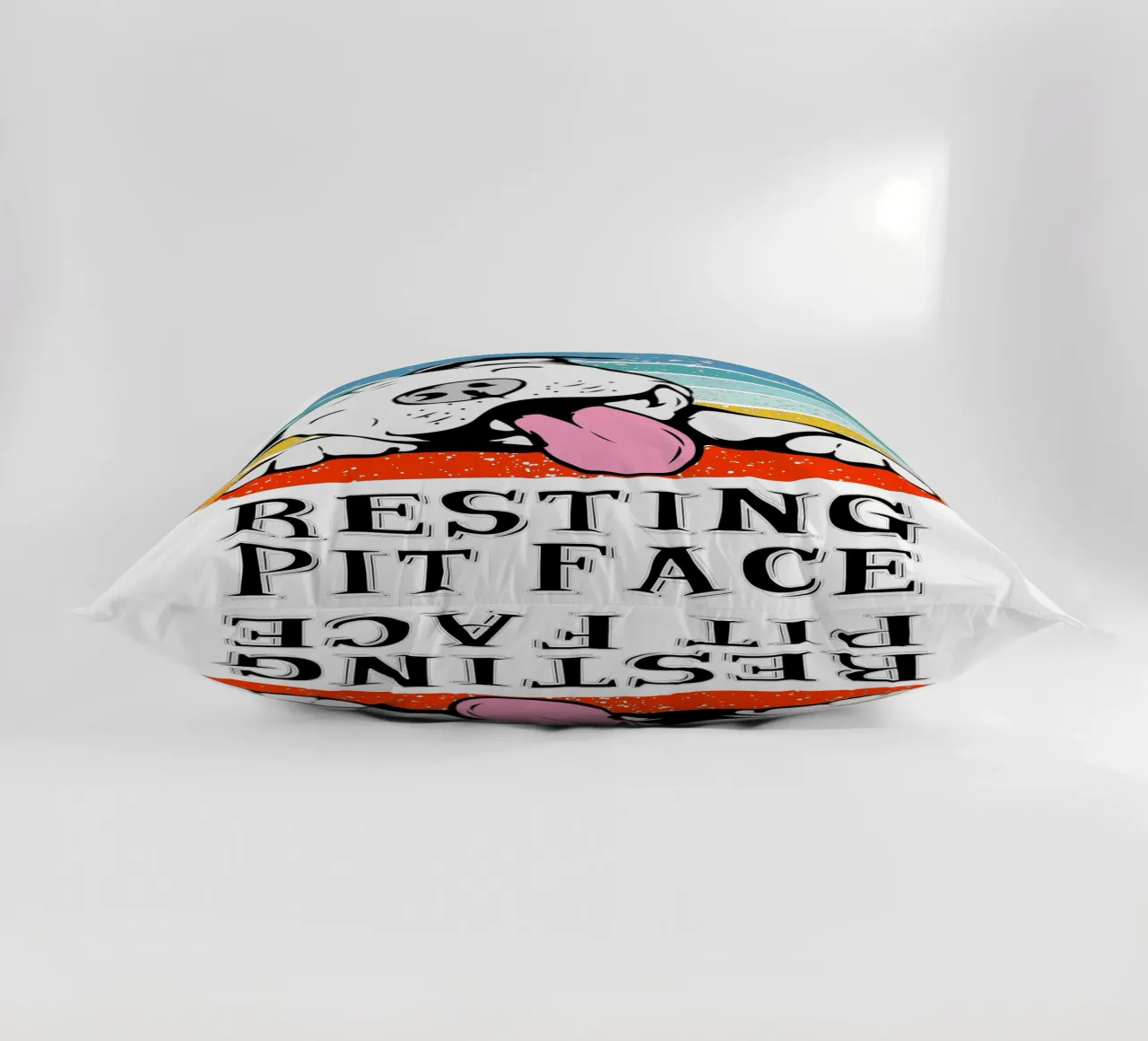 Fossa di riposo dal design retrò cuscino da vickeyroads