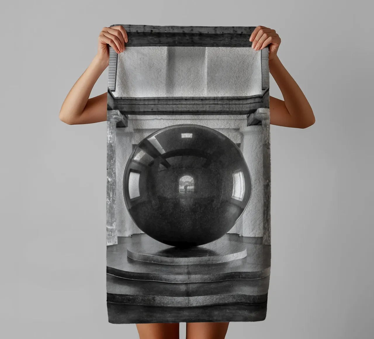Gravity towel by Edenart