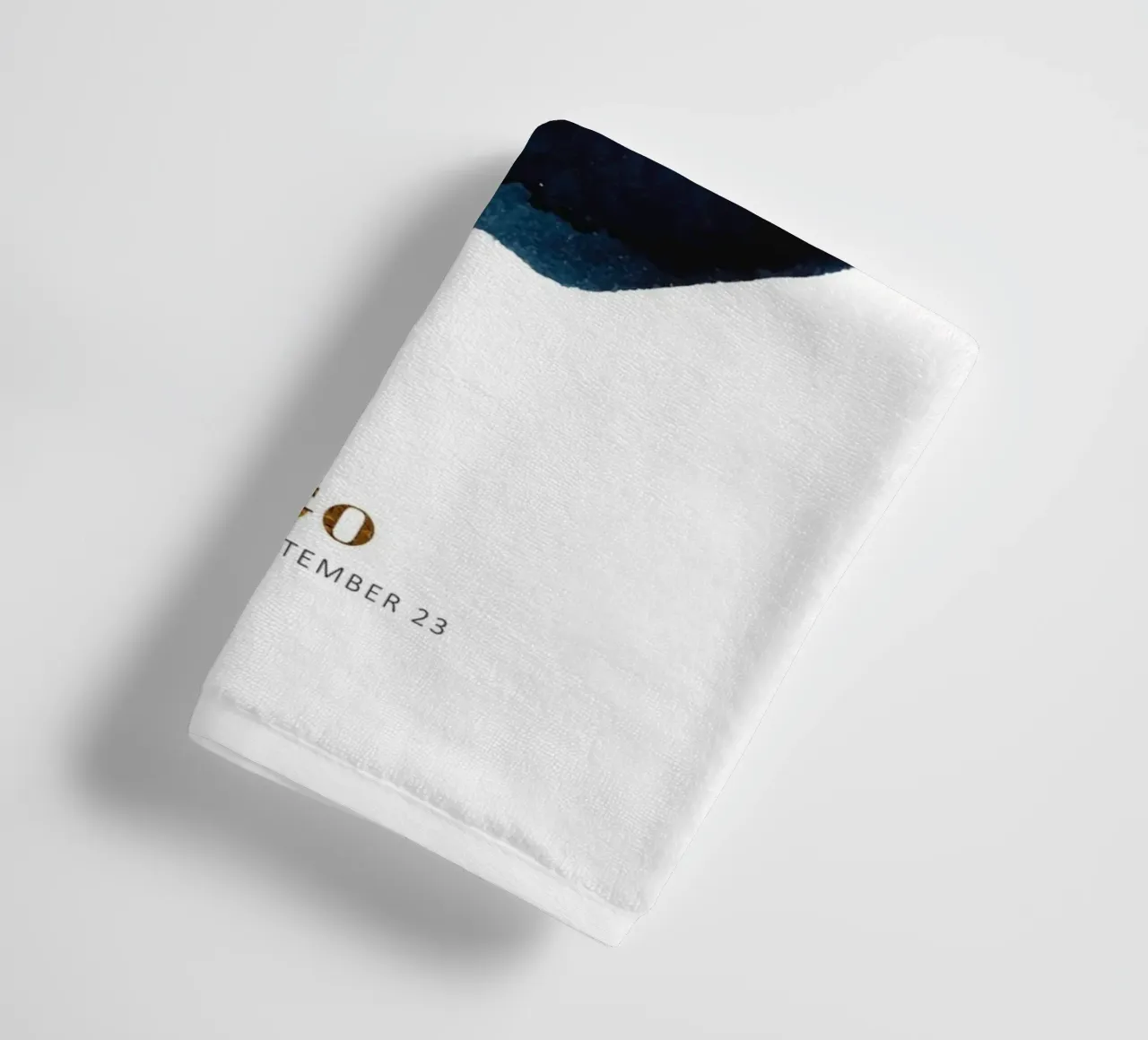 Alina Buffiere - Sternzeichen: Jungfrau asciugamano da bagno da The Artcircle