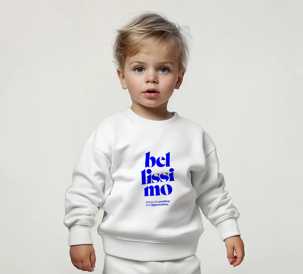 bellissimo statement print: siate positivi e riconoscenti felpa neonato da The True Type